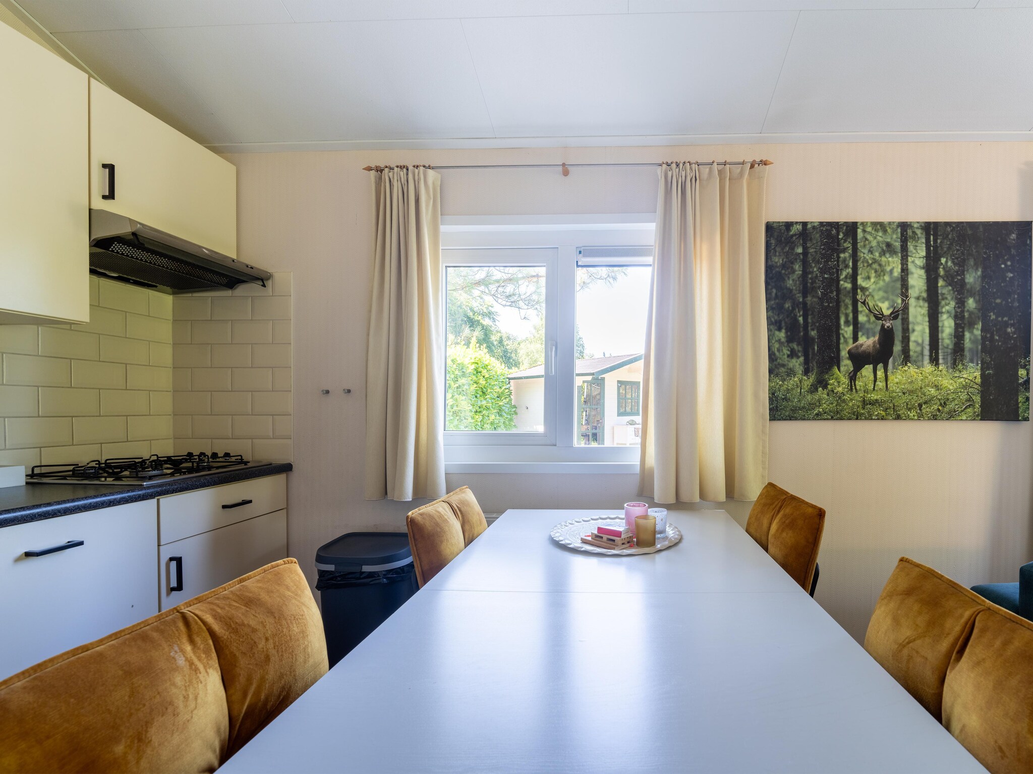 Foto's Leuk vakantiehuis in Voorthuizen met een mooie omgeving - Belvilla by Oyo