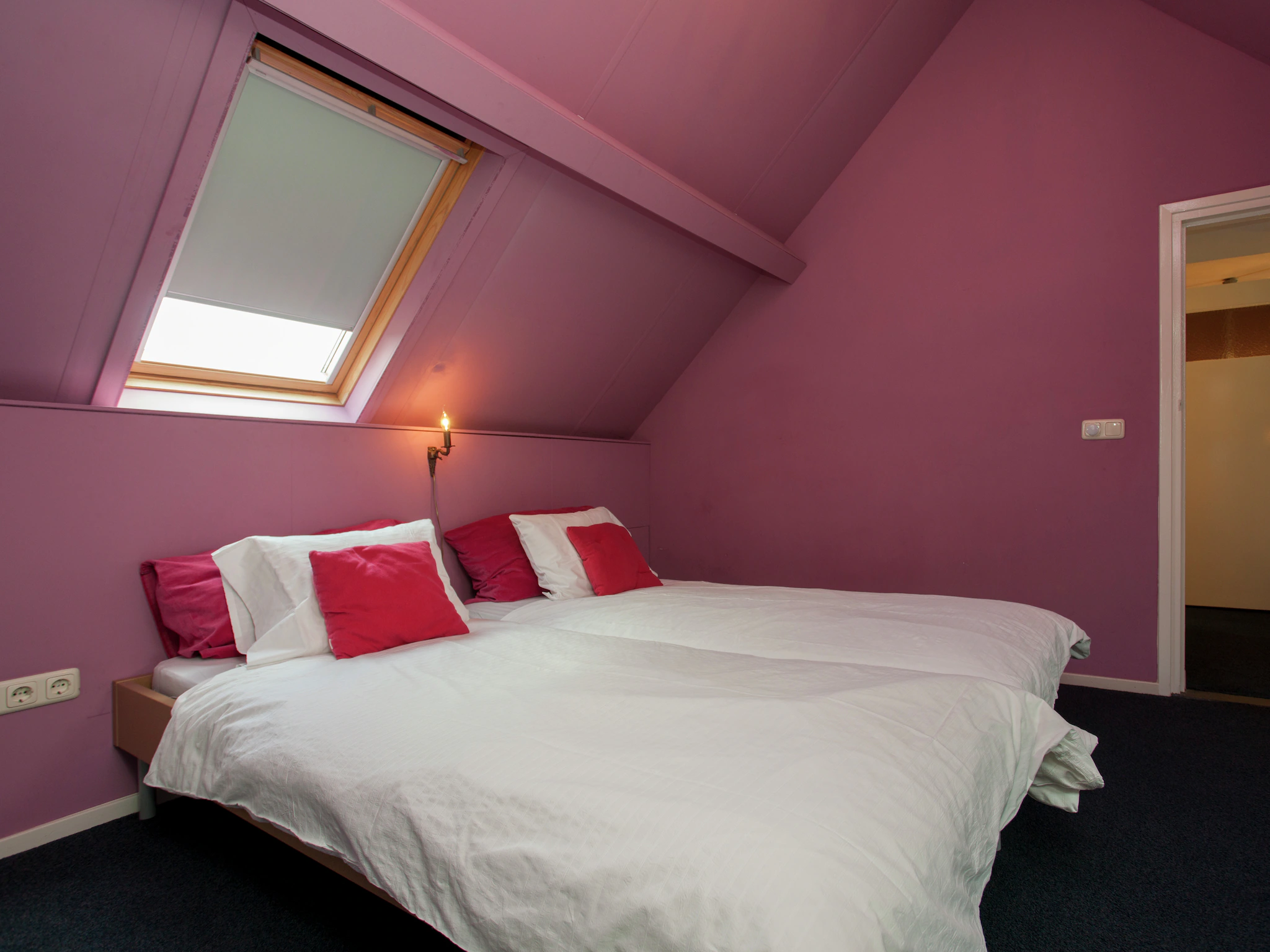 Foto's Smaakvolle vakantiewoning in Leende met terras - Belvilla by Oyo