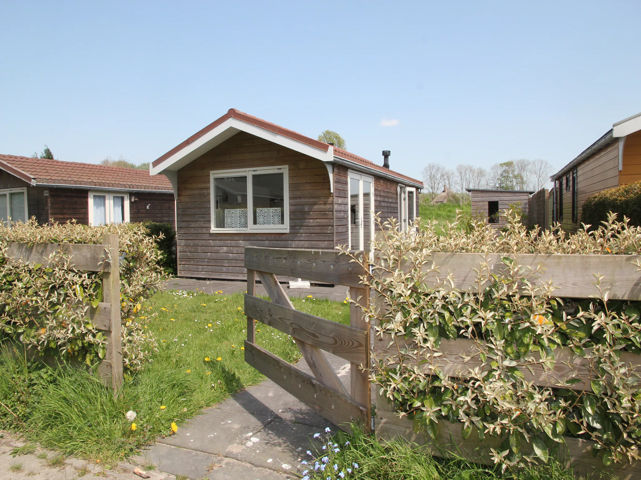 Foto's Comfortabele bungalow bij het strand - Belvilla by Oyo