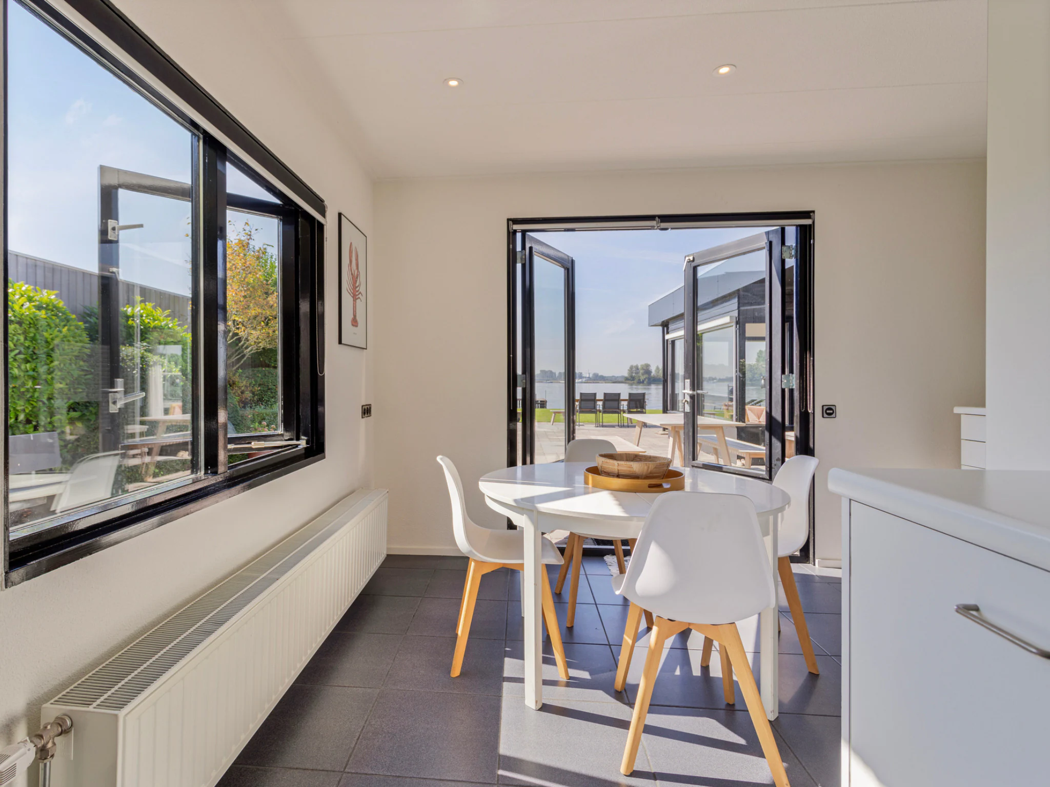 Foto's Ruime villa in Kamperland nabij meer - Belvilla by Oyo