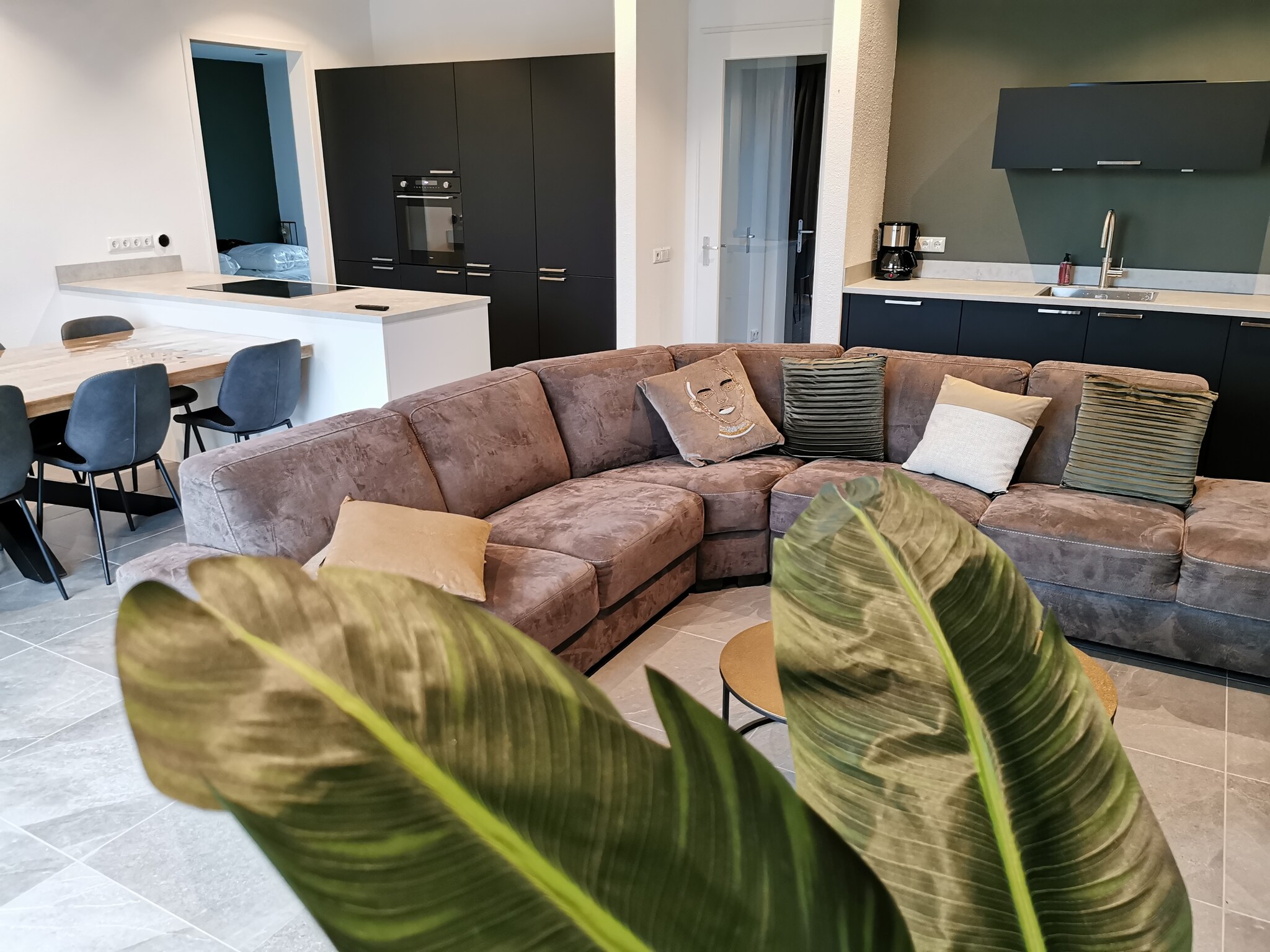 Foto's Heerlijke villa in Harderhaven met een terras - Belvilla by Oyo