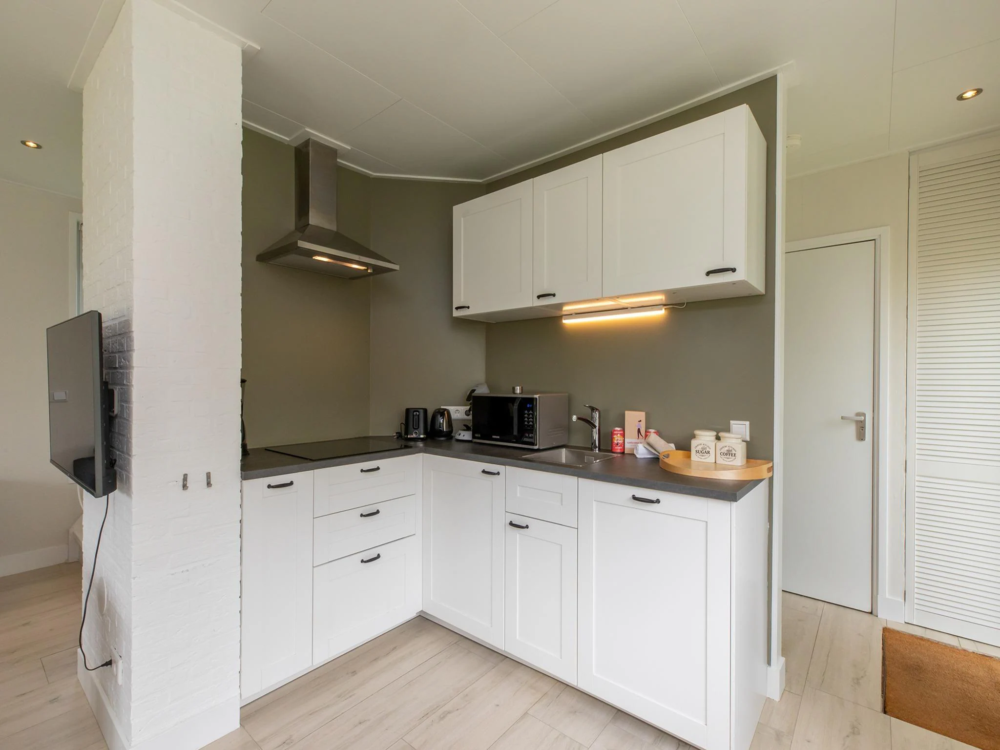 Foto's Rustig gelegen vakantiehuis in Renesse met tuin - Belvilla by Oyo