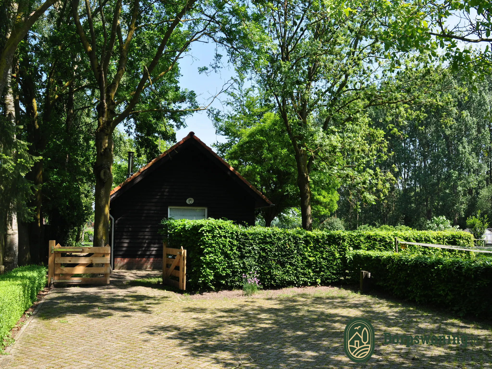 Foto's Mooi vakantiehuis in Leende met overdekt terras - Belvilla by Oyo