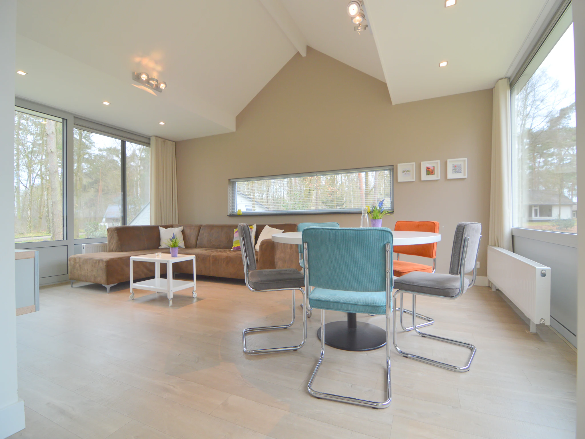 Foto's Bungalow met uitzicht op mooie vijver - Belvilla by Oyo