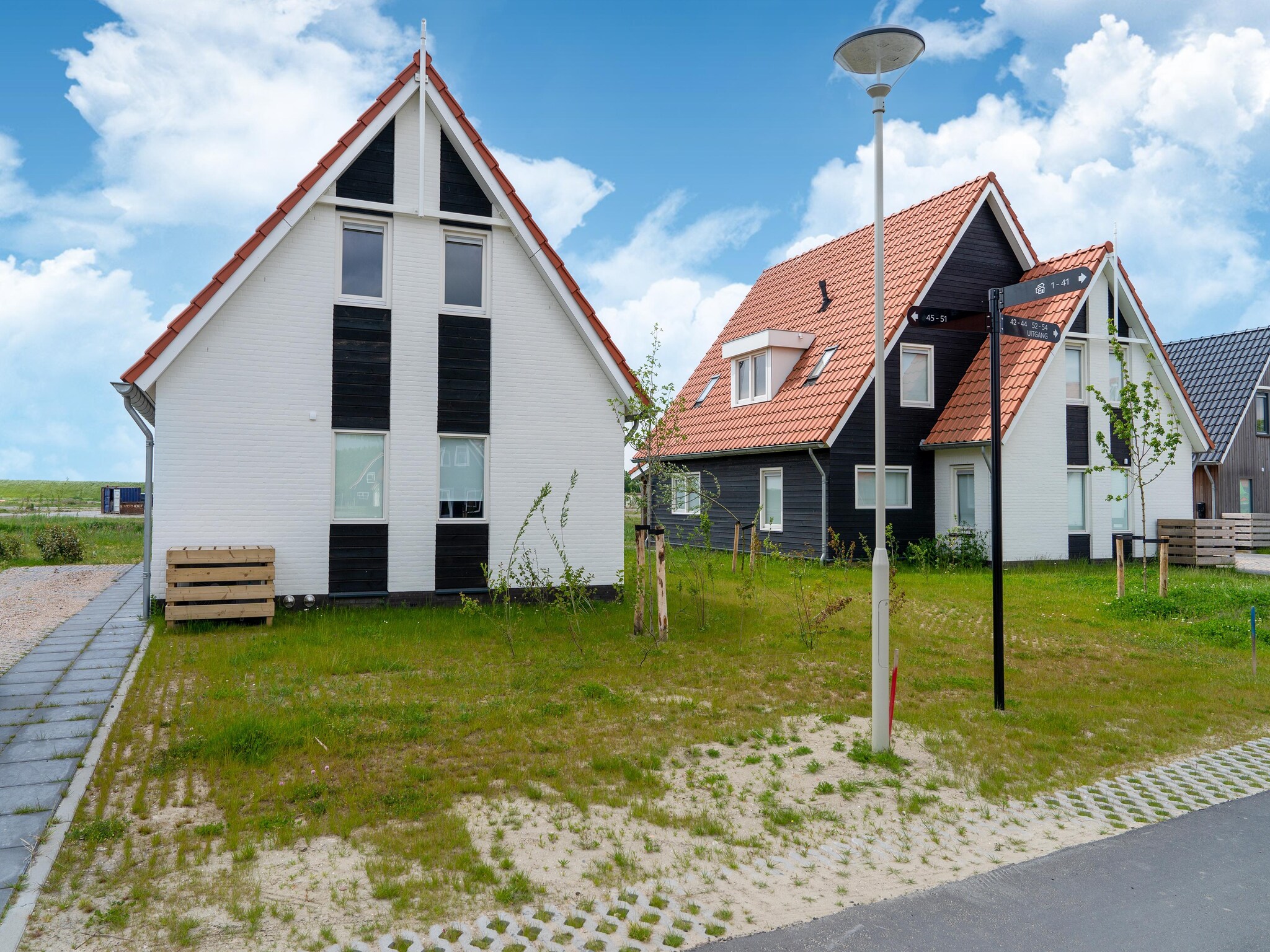 Foto's Modern vrijstaand vakantiehuis in Scherpenisse met een tuin - Belvilla by Oyo