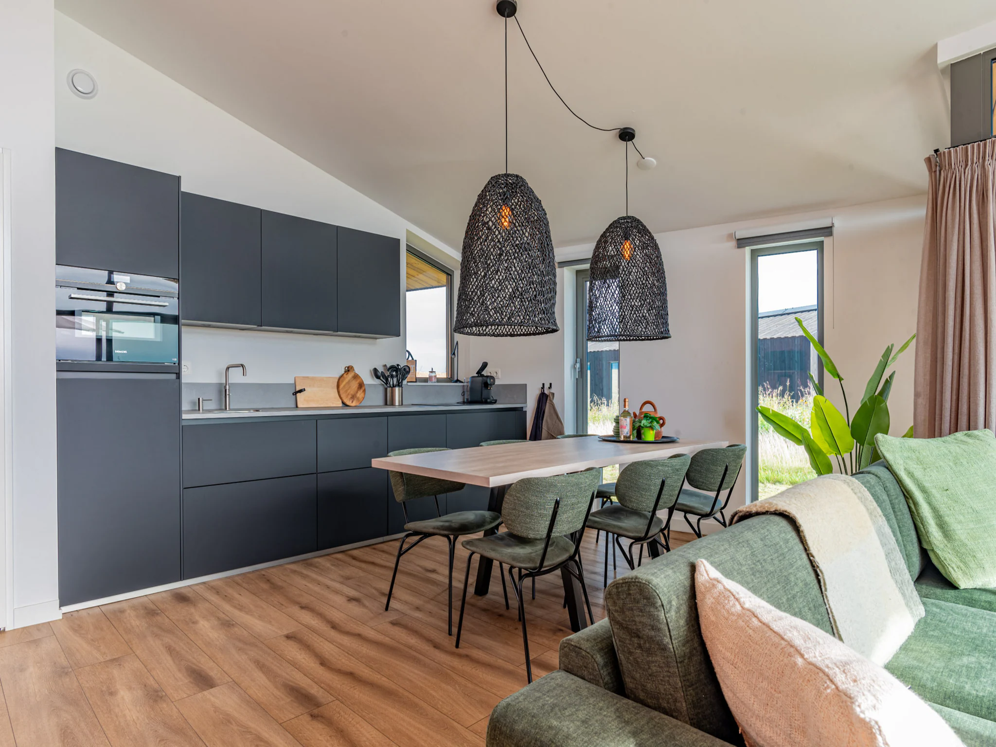 Foto's Gezellig vakantiehuis met terras - Belvilla by Oyo