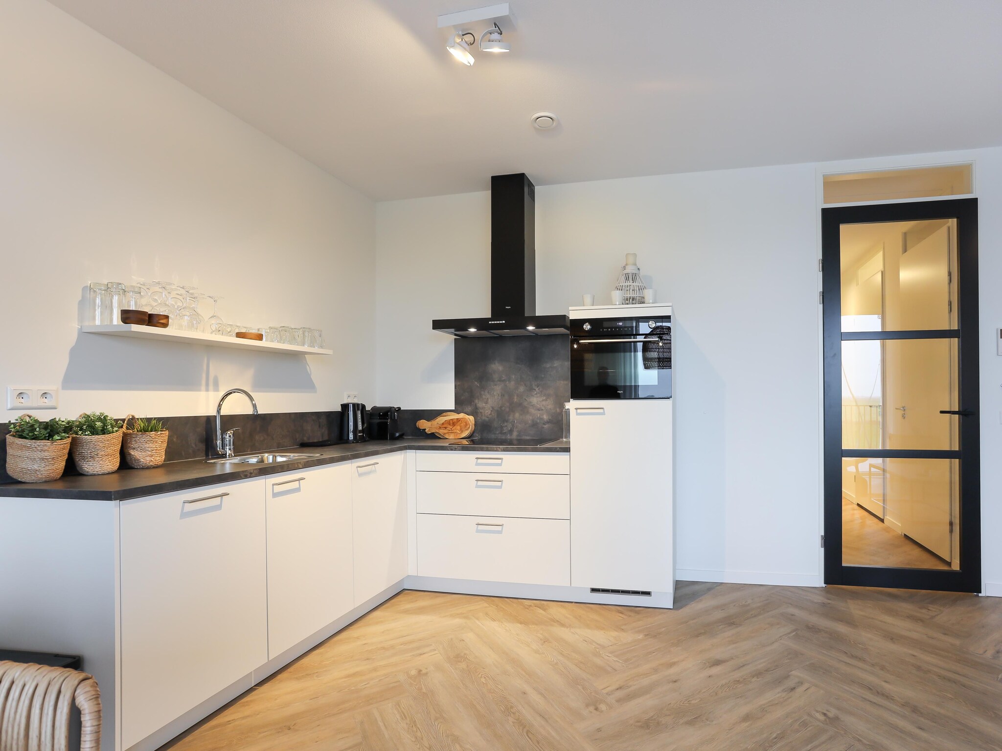 Foto's Modern appartement met patio bij Marina Kamperland - Belvilla by Oyo