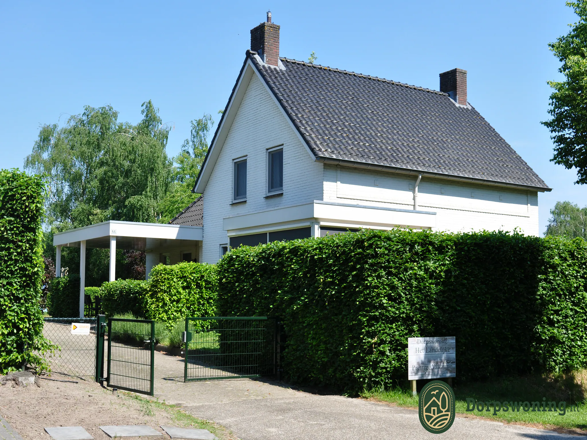Foto's Smaakvolle vakantiewoning in Leende met terras - Belvilla by Oyo