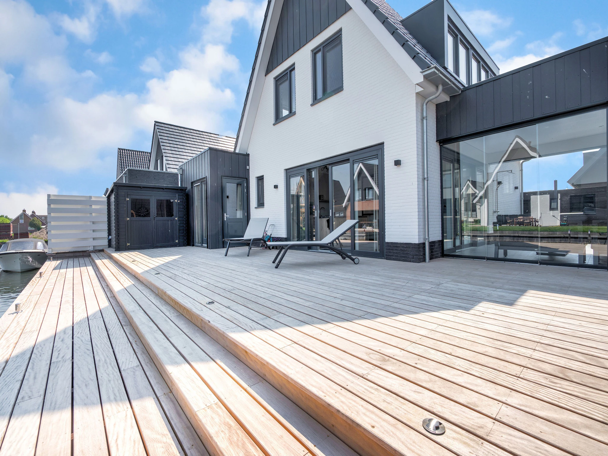 Foto's Nieuw vakantiehuis in Stavoren met een wellness - Belvilla by Oyo