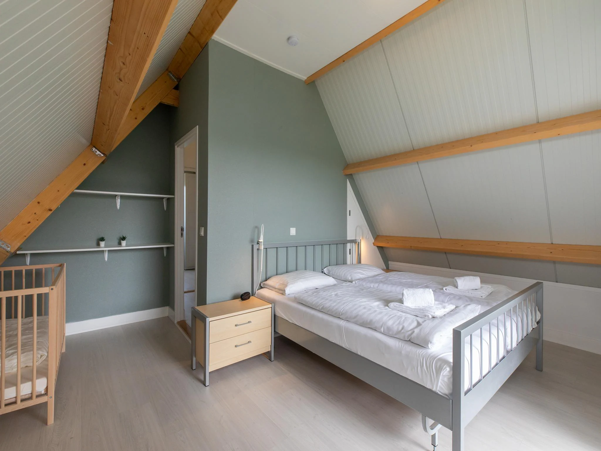 Foto's Rustig gelegen vakantiehuis in Renesse met tuin - Belvilla by Oyo
