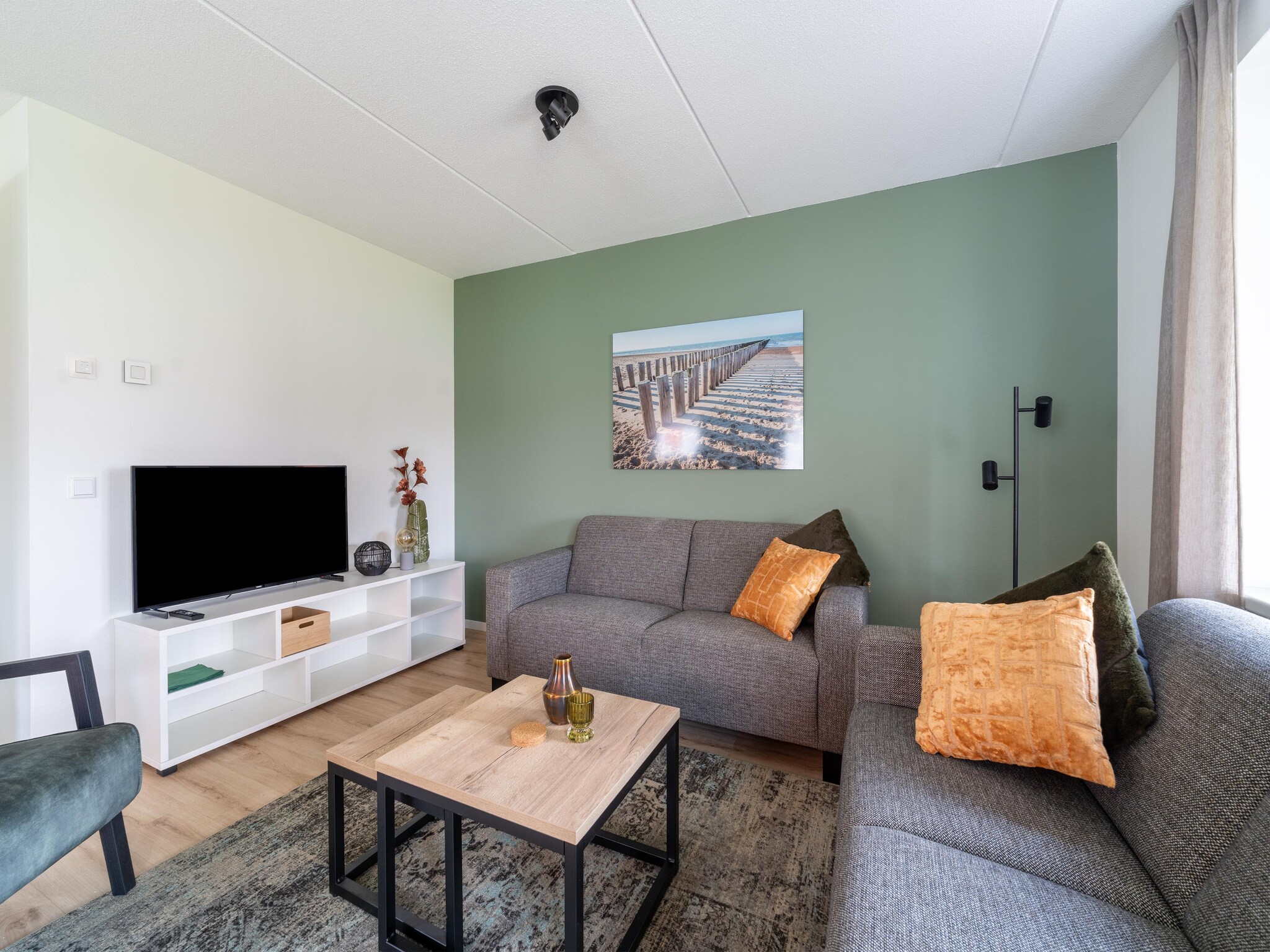 Foto's Luxe woning met tuin en parkeergelegenheid - Belvilla by Oyo