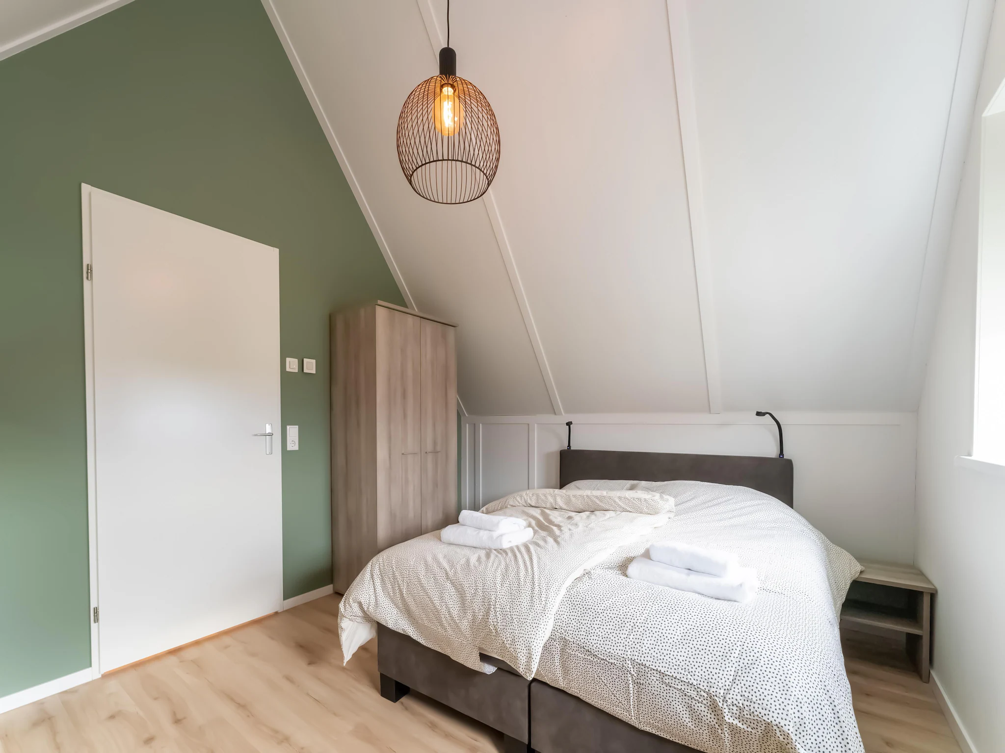 Foto's Vakantiehuis in Scherpenisse met sauna, bubbelbad - Belvilla by Oyo