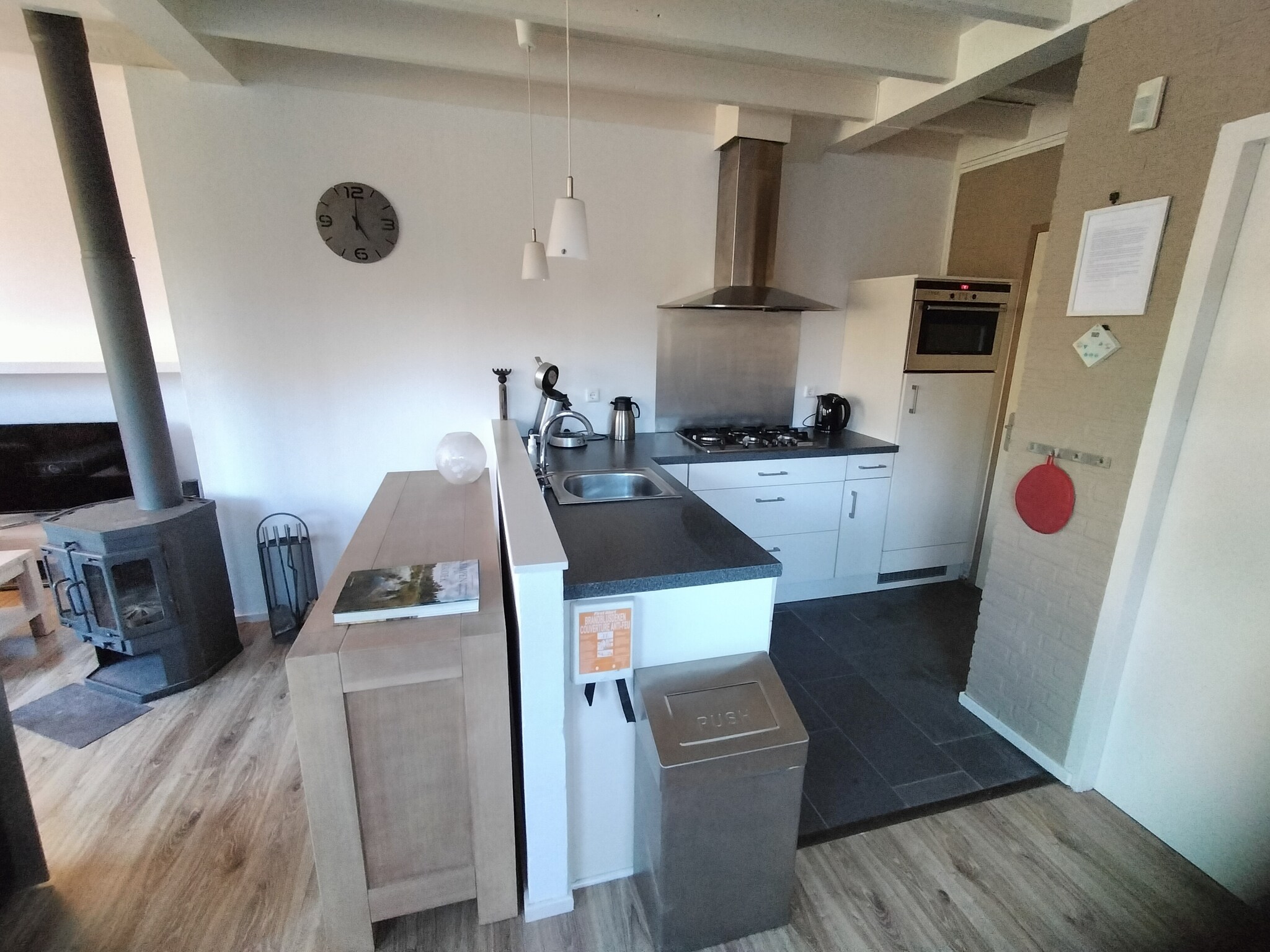 Foto's Comfortabele woning in Stramproy met uitzicht op het bos - Belvilla by Oyo