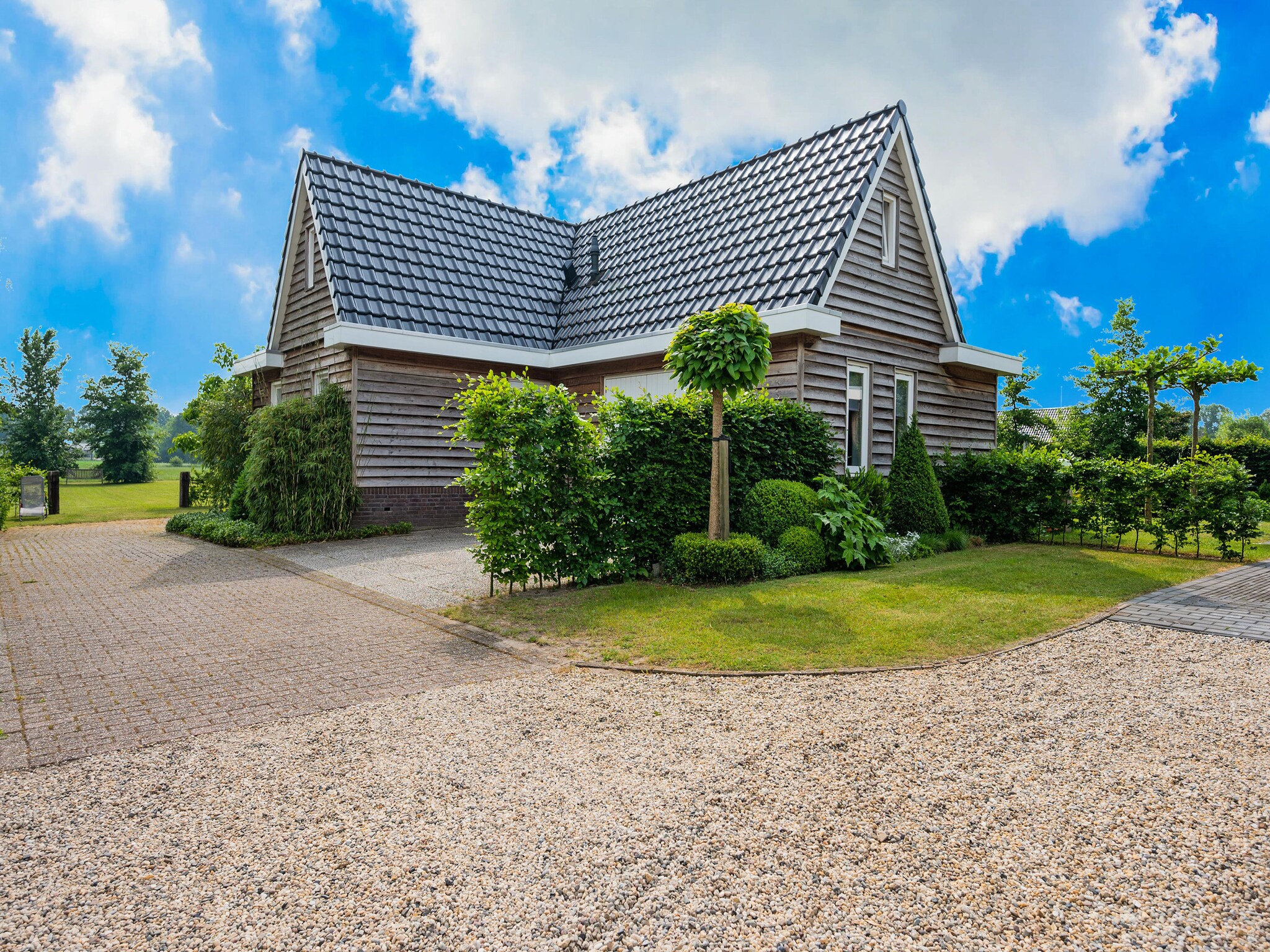 Foto's Vrijstaande vakantievilla in Vroomshoop met terras - Belvilla by Oyo