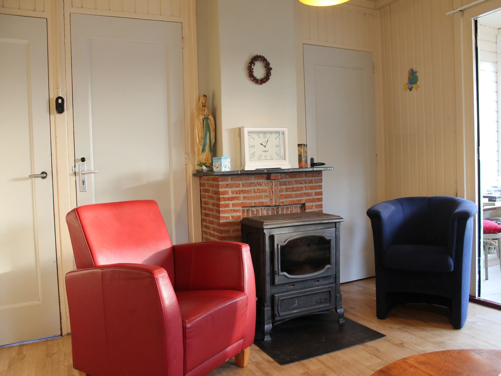 Foto's Houten vakantiehuis in Maarheeze midden op de heide - Belvilla by Oyo