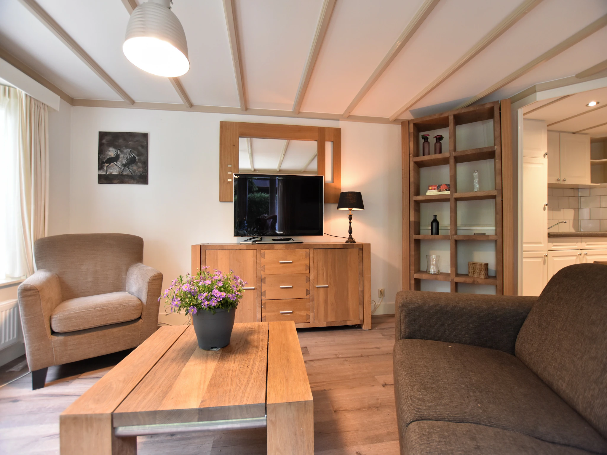 Foto's Chalet met eigen tuin en terrassen - Belvilla by Oyo