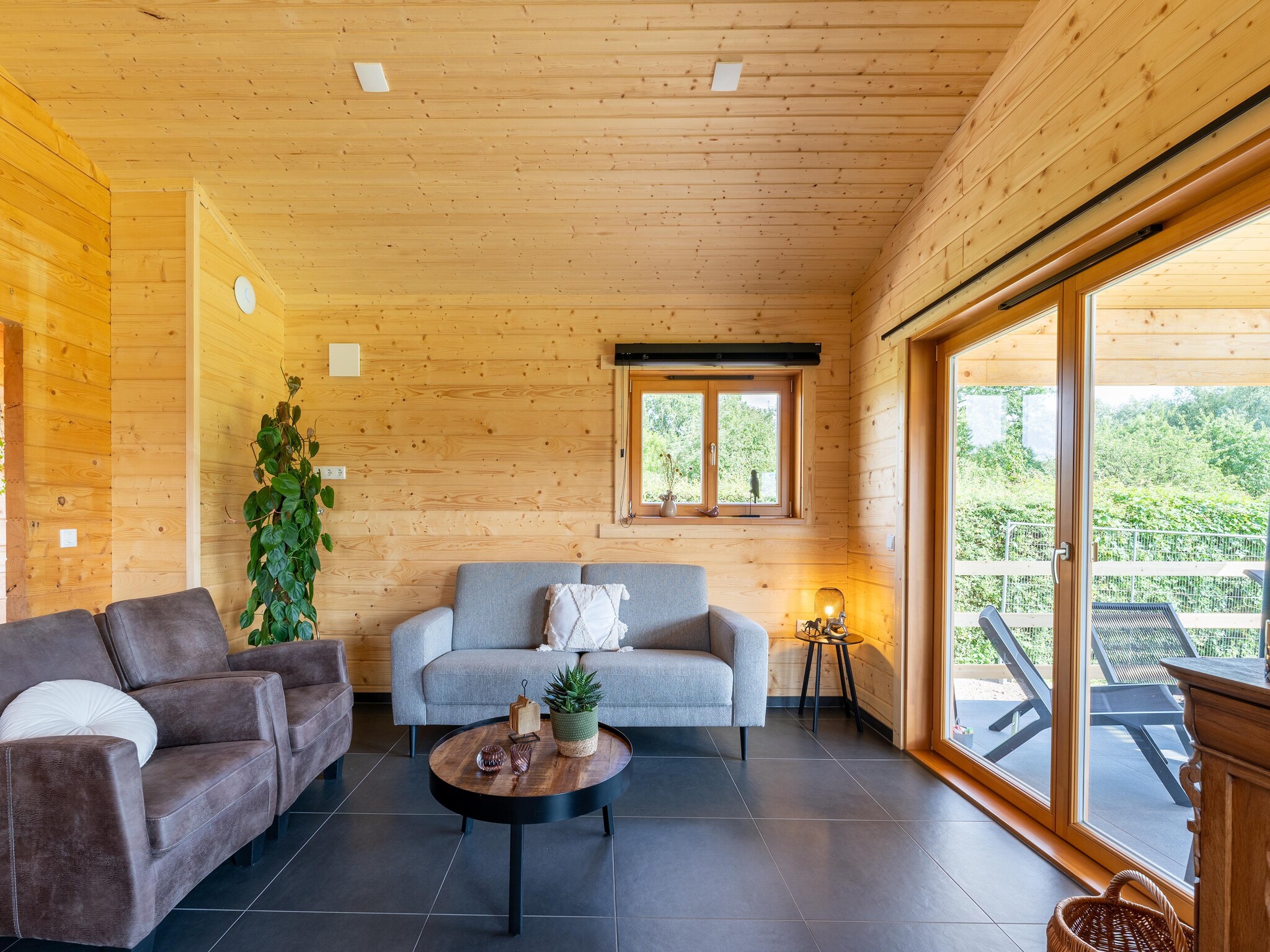 Foto's Gezellig Vakantiehuis in Limburg met een prachtig uitzicht - Belvilla by Oyo