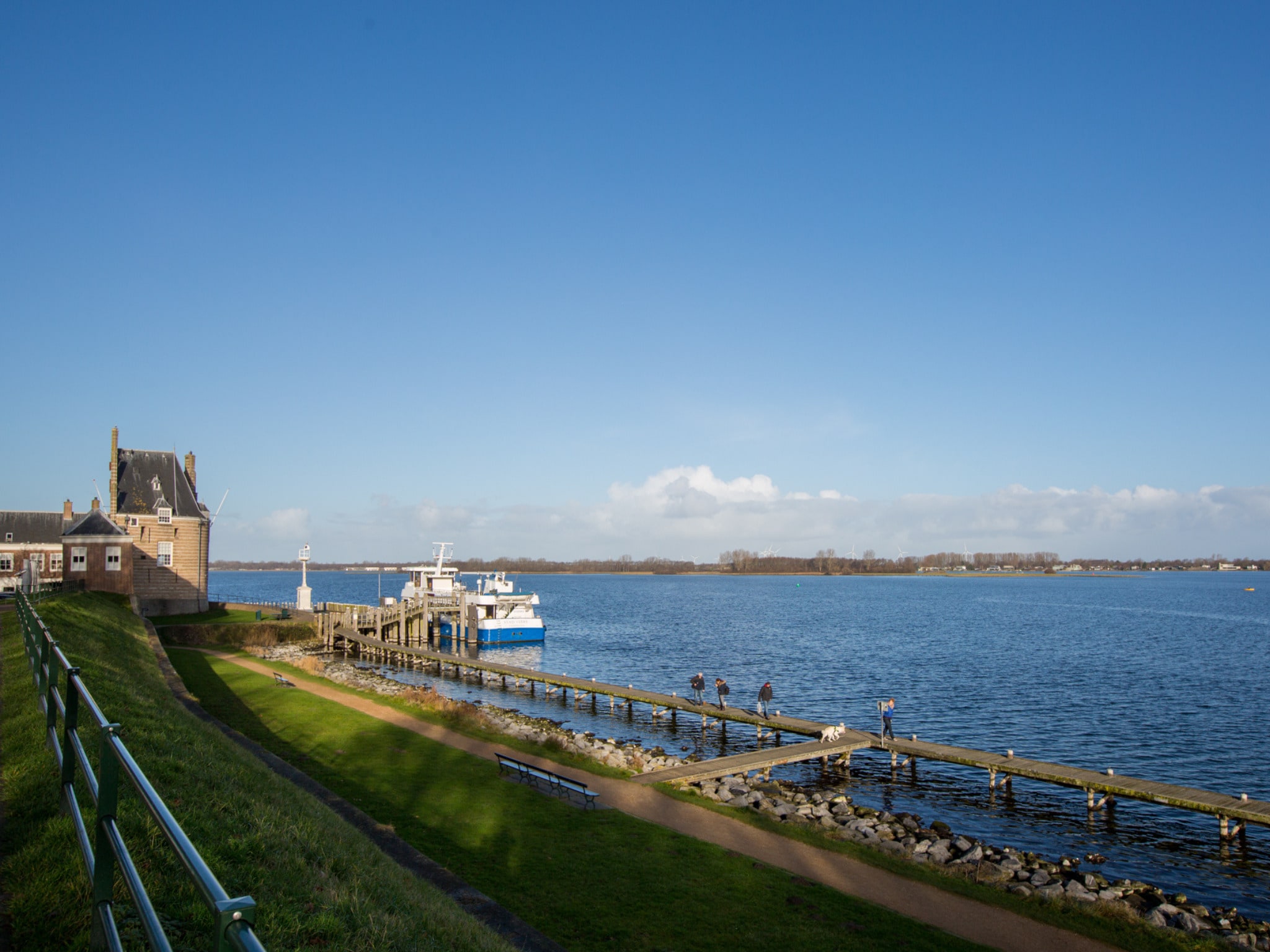 Foto's Rustig vakantiehuis in Veere met tuin - Belvilla by Oyo