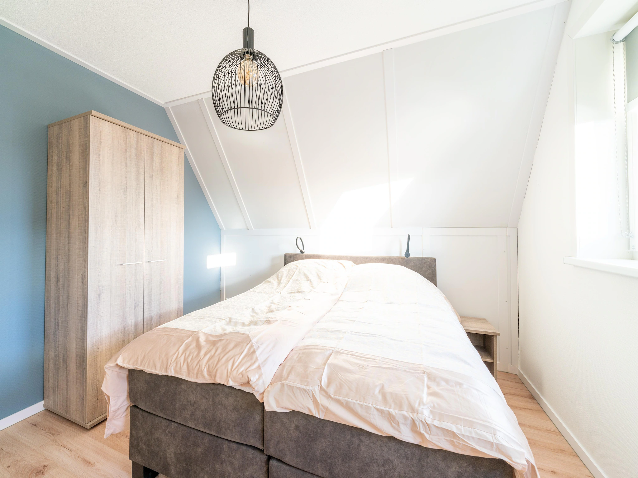Foto's Modern vakantiehuis in Scherpenisse met sauna - Belvilla by Oyo