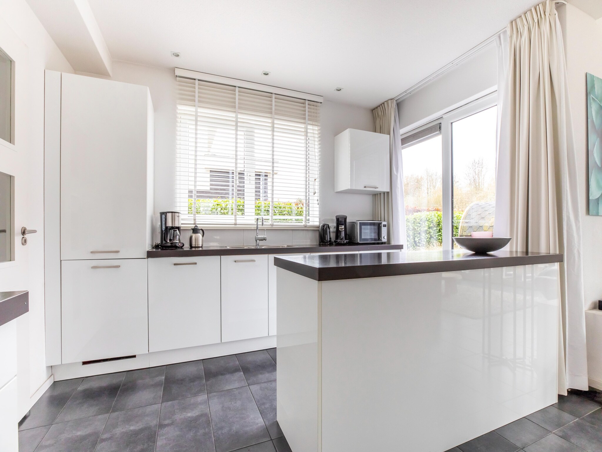 Foto's Moderne villa in Harderwijk met bubbelbad - Belvilla by Oyo