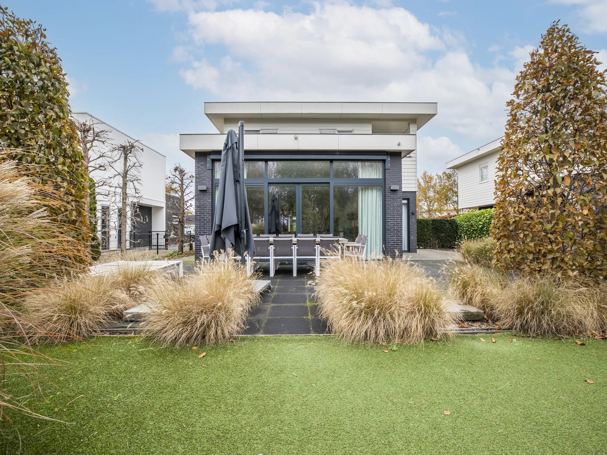 Foto's Moderne villa in Harderwijk met bubbelbad - Belvilla by Oyo