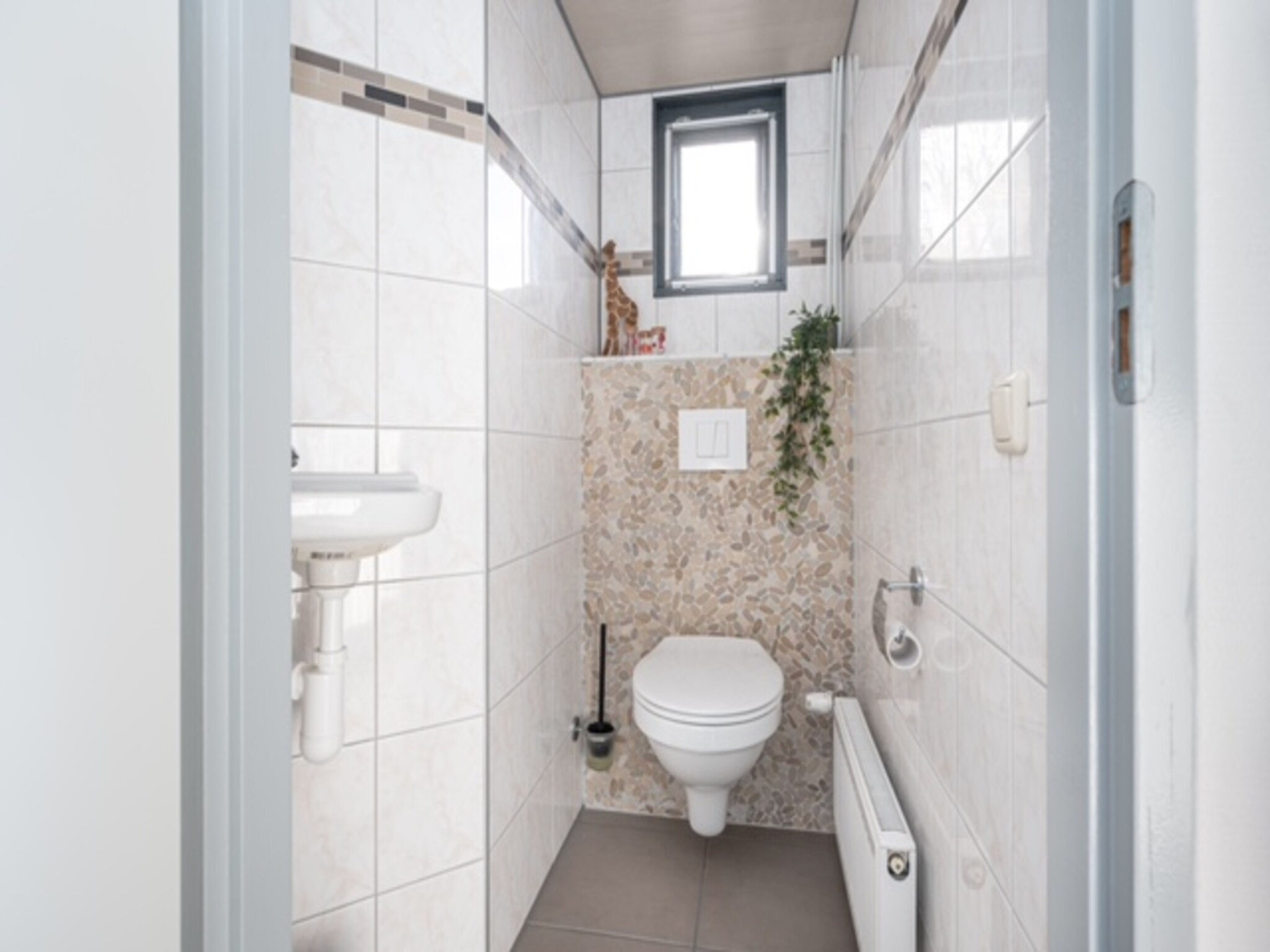 Foto's Chalet Sea Rocks met uitzicht en tuin - Belvilla by Oyo