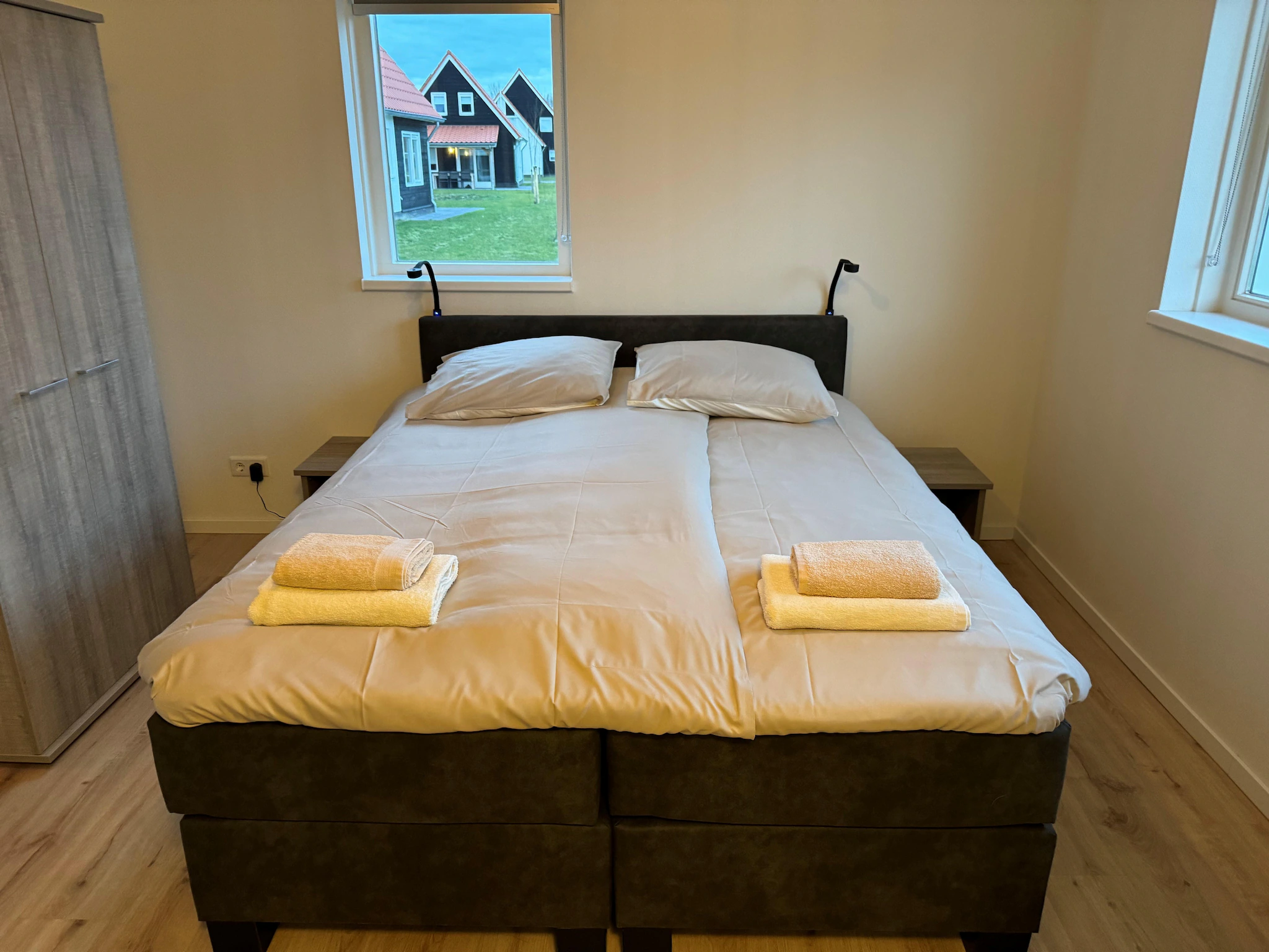 Foto's Leuke vakantiewoning in Scherpenisse met terras - Belvilla by Oyo