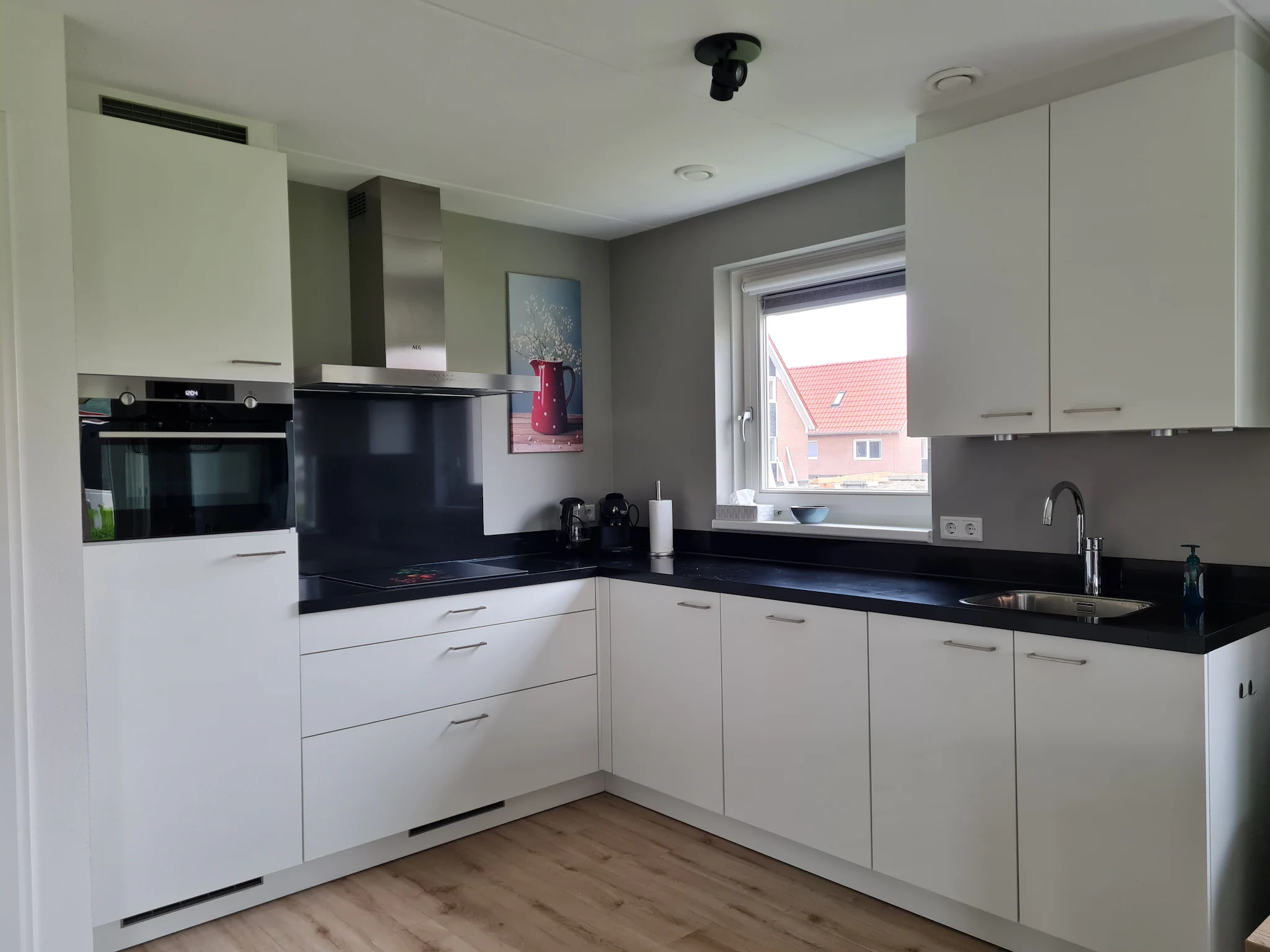 Foto's Modern vakantiehuis in Scherpenisse met overdekt terras - Belvilla by Oyo