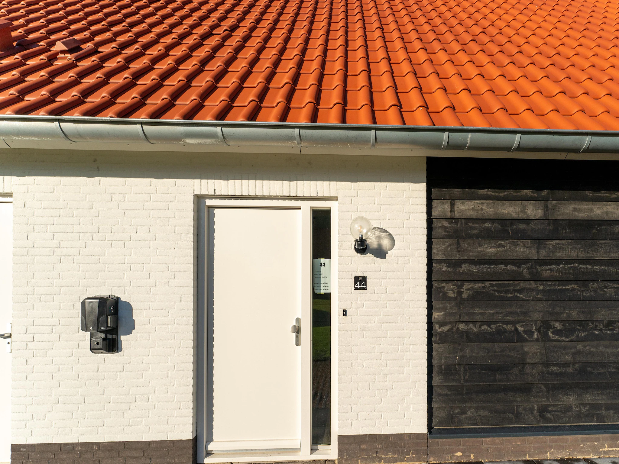 Foto's Mooi vakantiehuis in Scherpenisse met charmant terras - Belvilla by Oyo