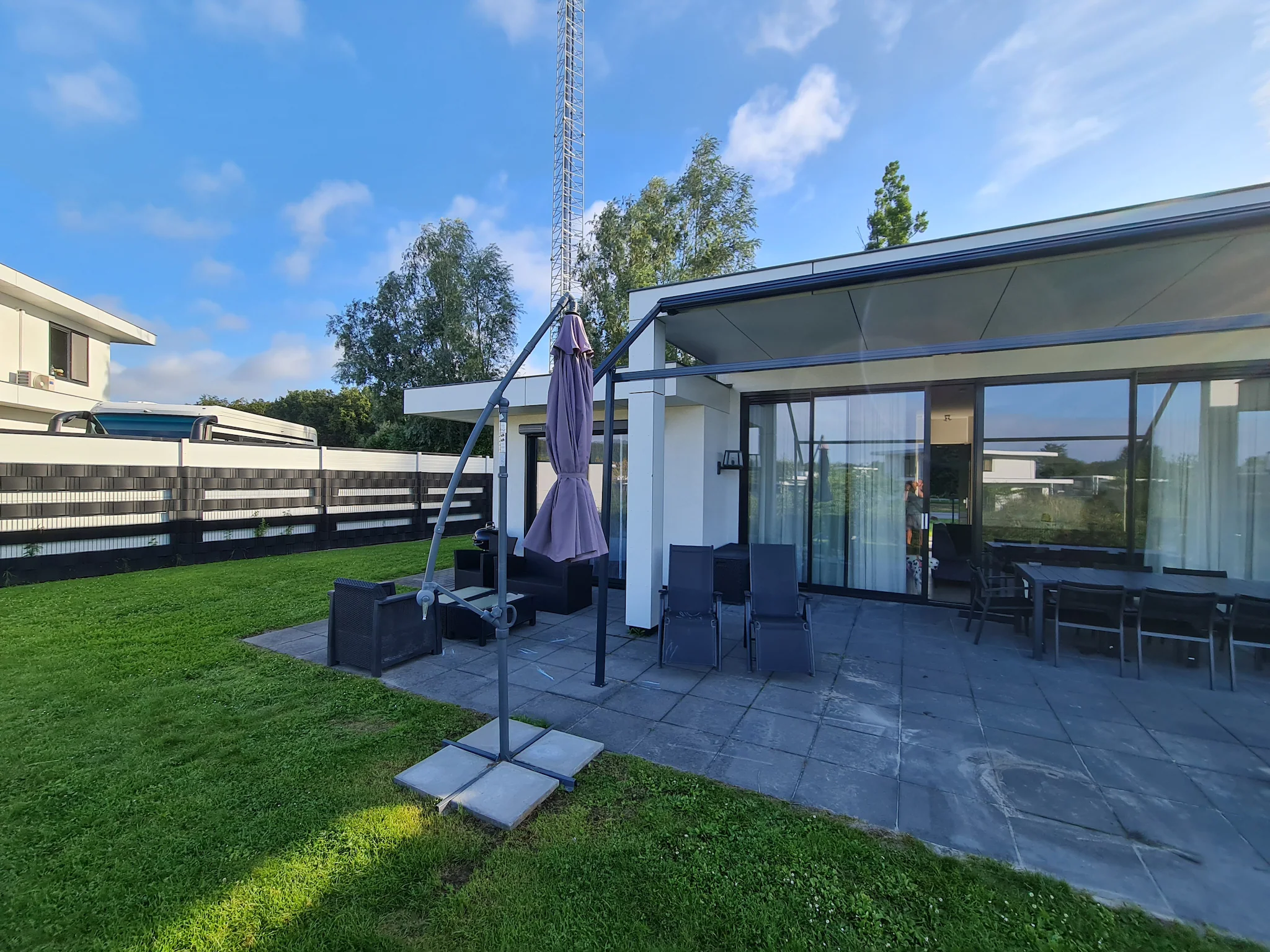 Foto's Prime villa met terras en steiger - Belvilla by Oyo