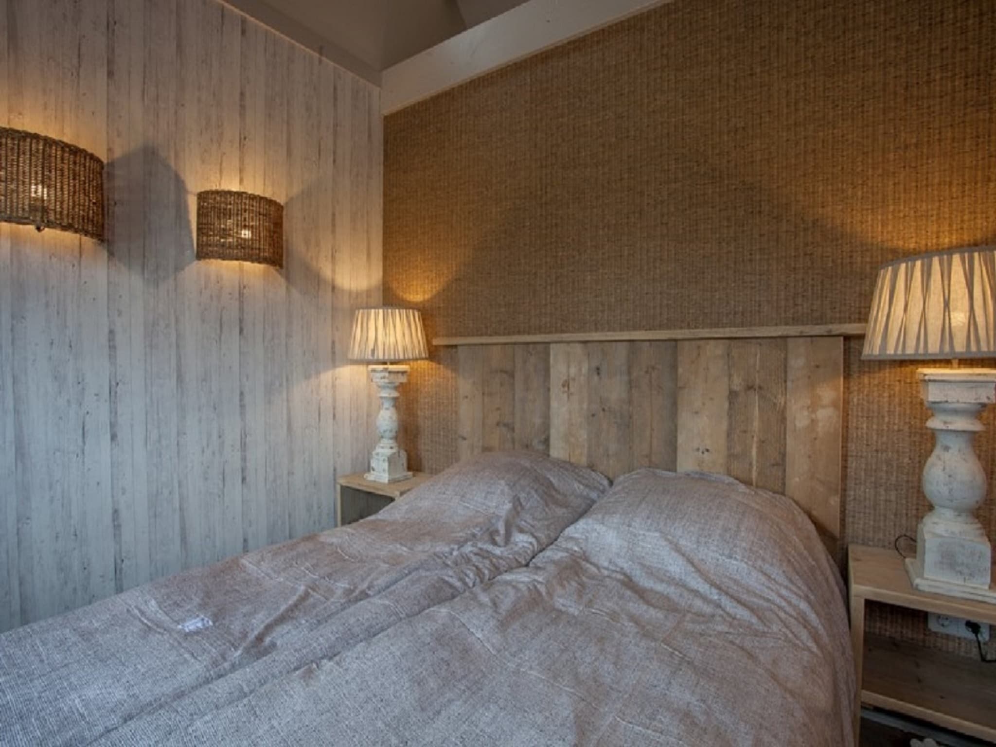 Foto's Prachtig chalet aan de rivier in Cothen - Belvilla by Oyo