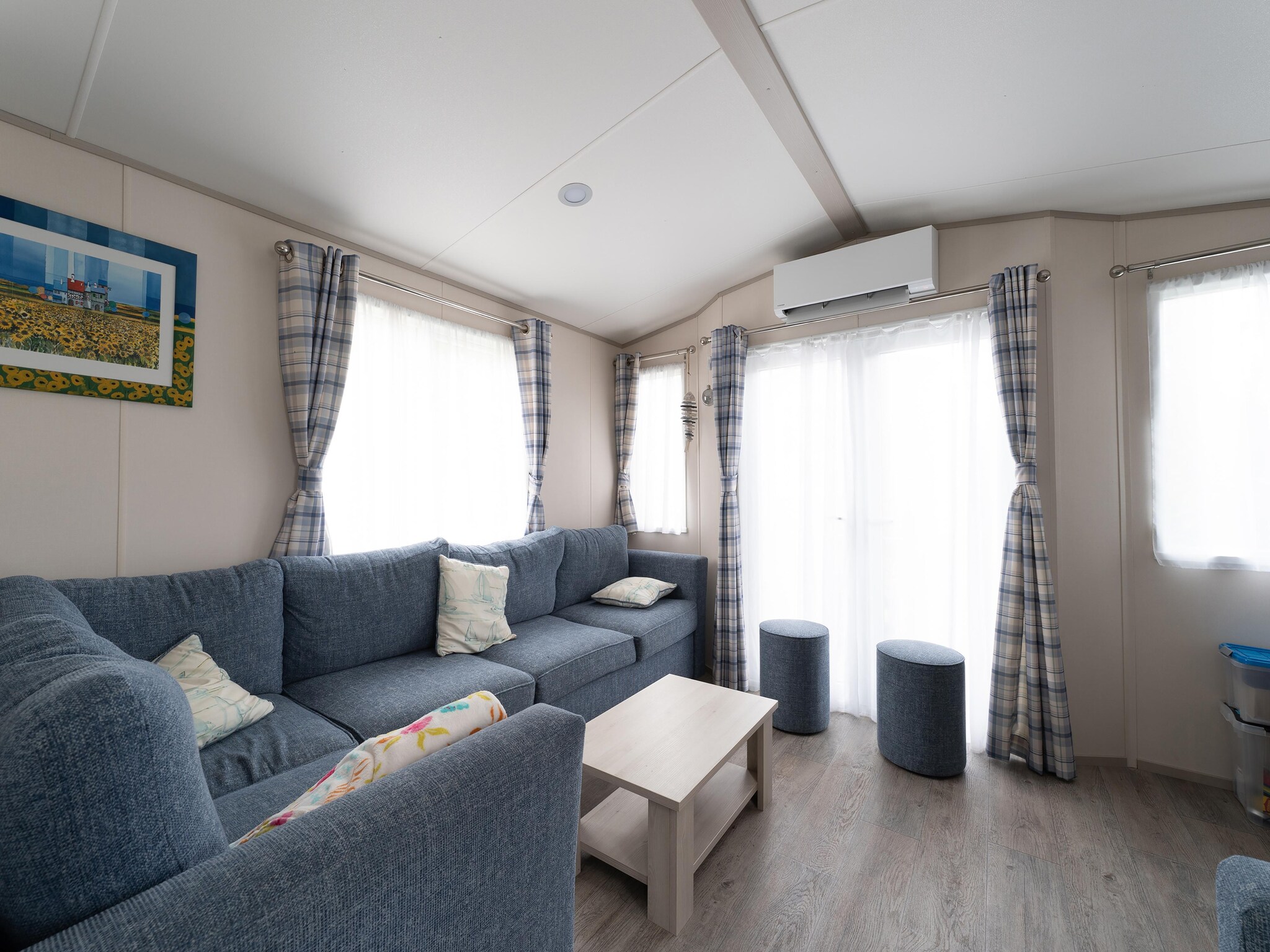 Foto's Comfortabel chalet met terras en tuin in Renesse - Belvilla by Oyo