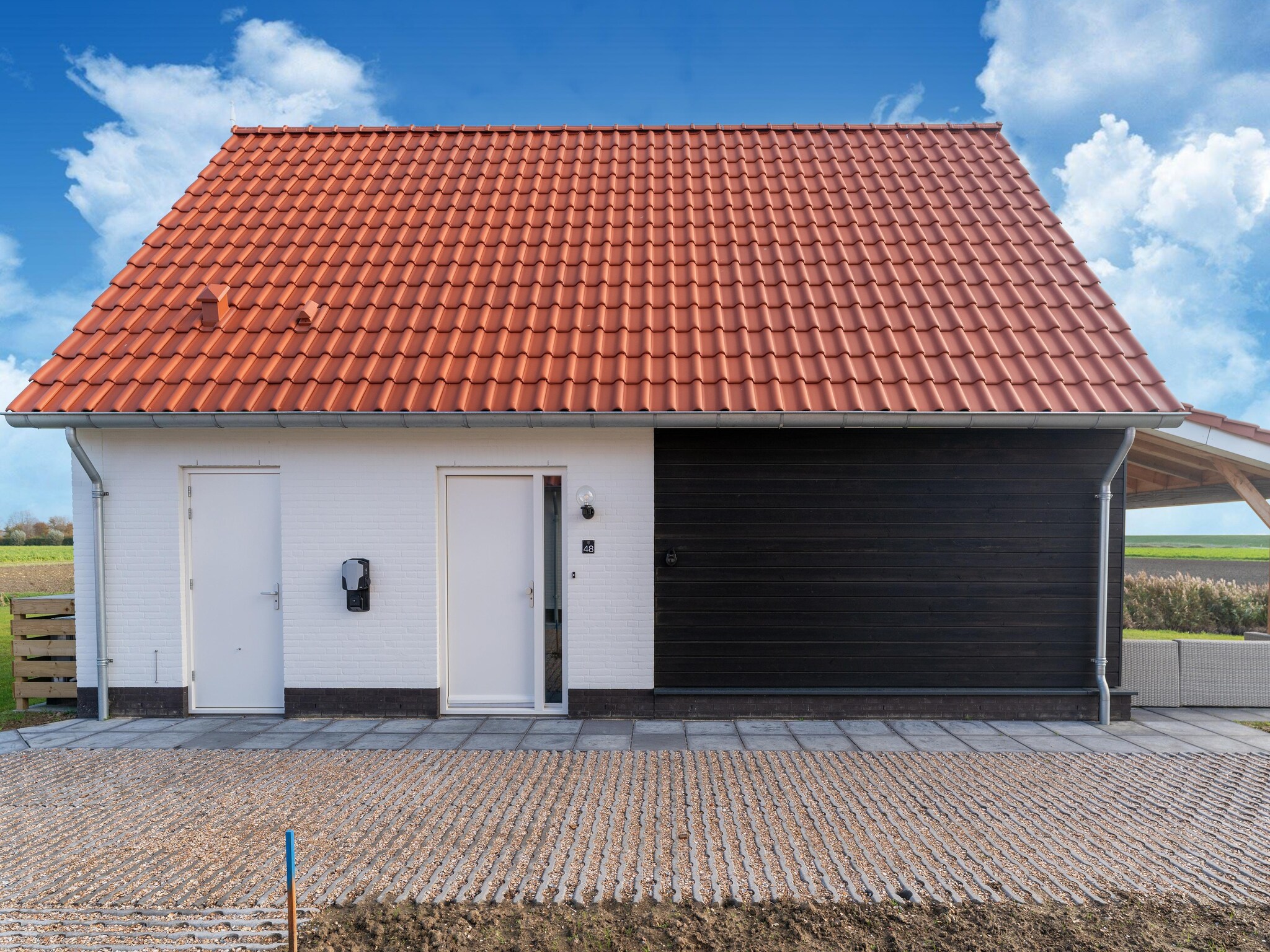 Foto's Vakantiehuis nabij strand met tuin - Belvilla by Oyo