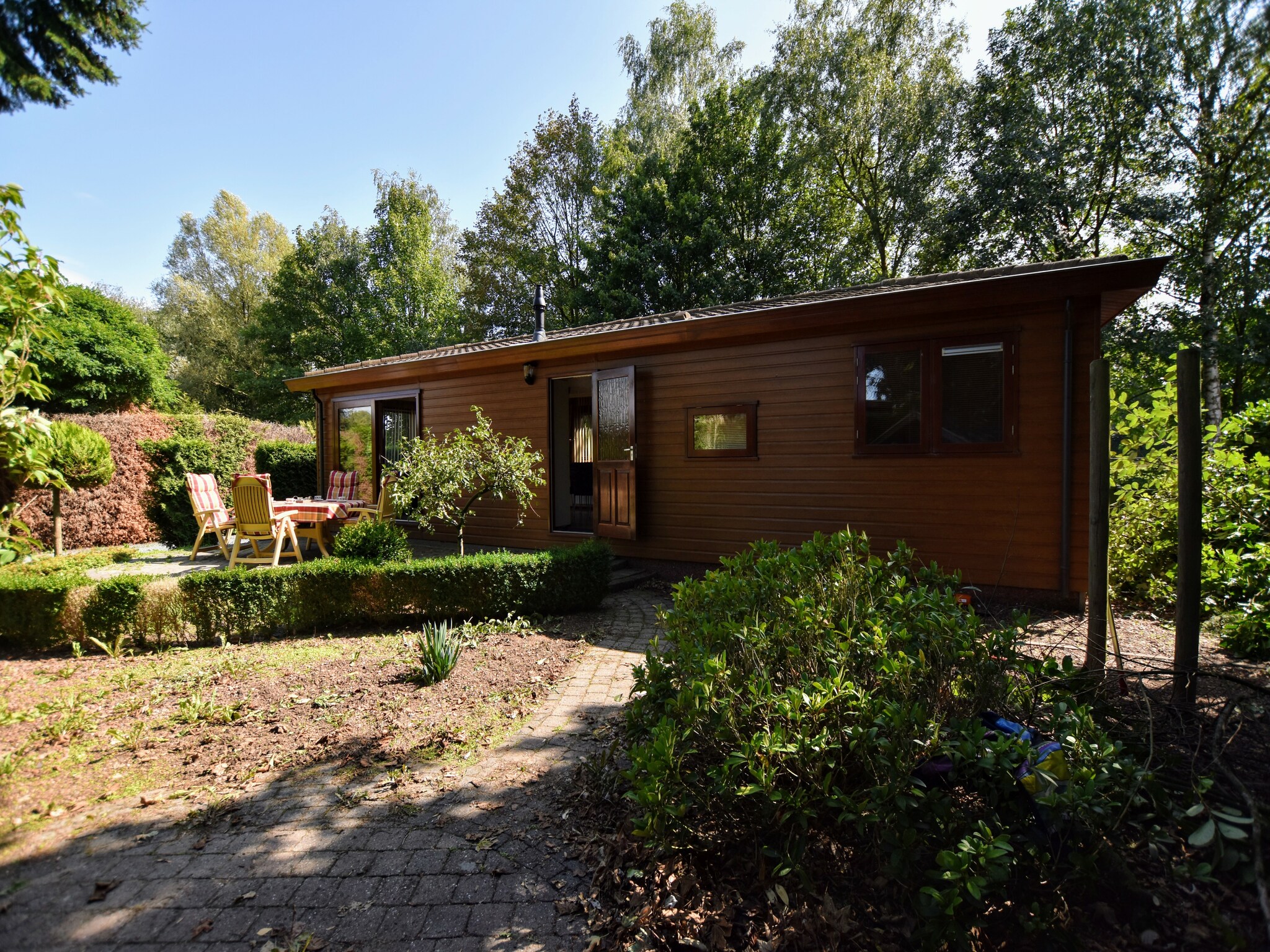 Foto's Ruim chalet met omheinde tuin, Veluwe - Belvilla by Oyo
