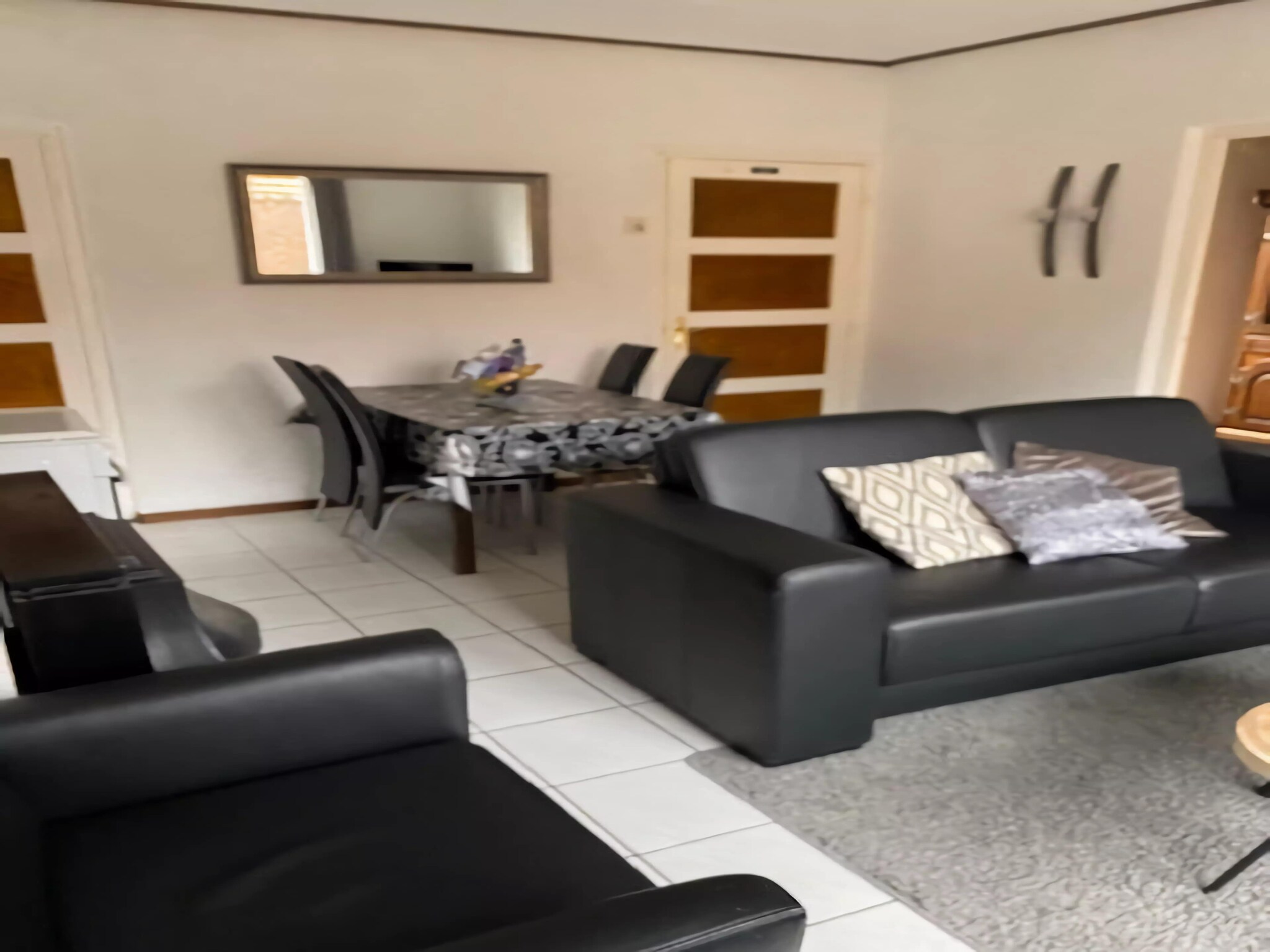 Foto's Authentiek appartement in Margraten met een terras - Belvilla by Oyo