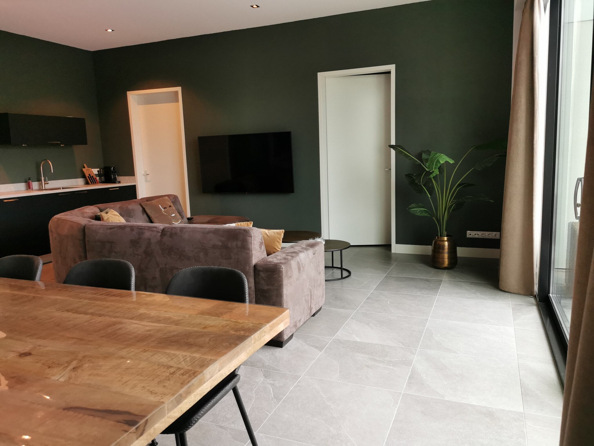 Foto's Heerlijke villa in Harderhaven met een terras - Belvilla by Oyo