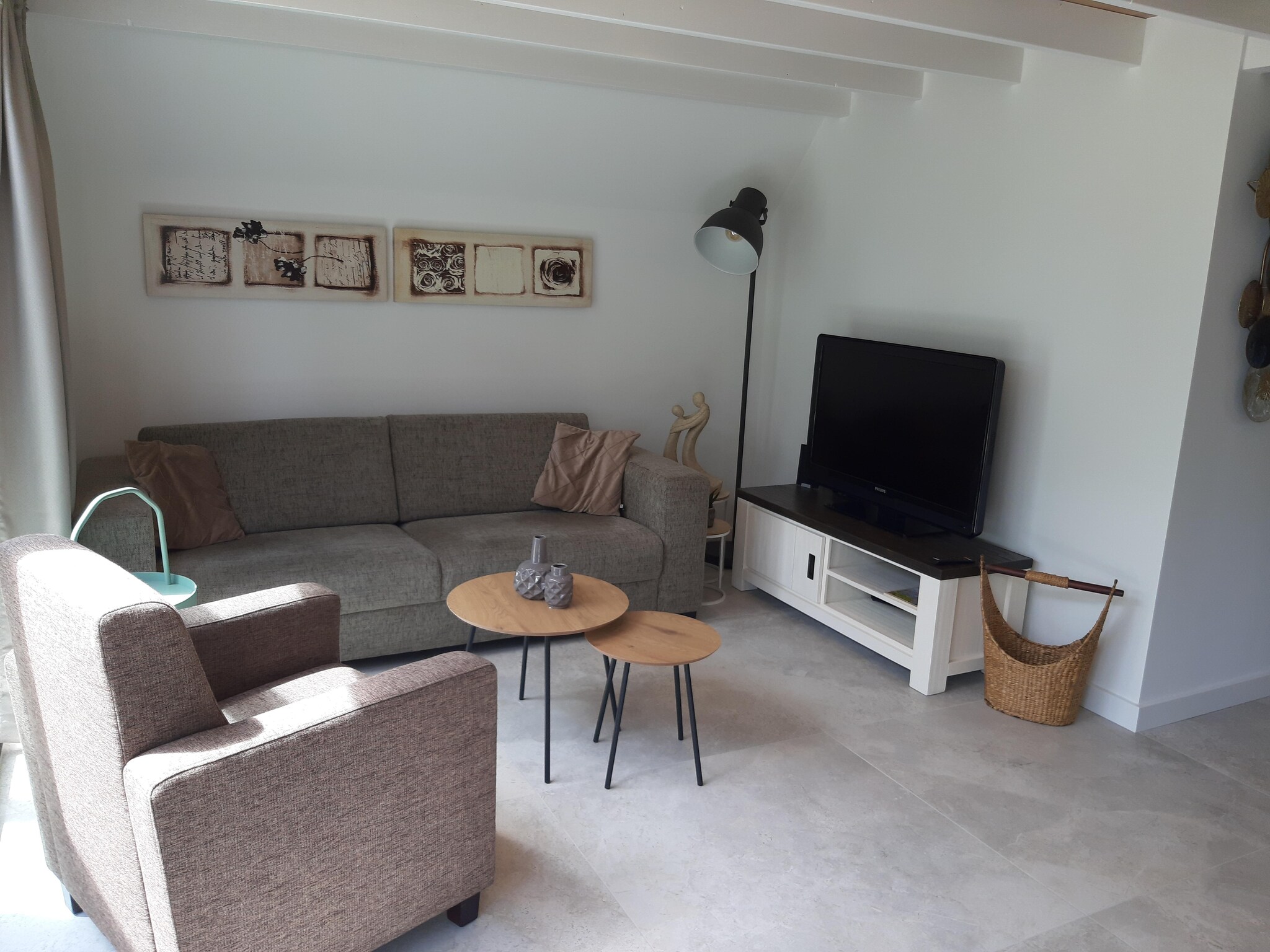 Foto's Stijlvol vakantiehuis aan zee - Belvilla by Oyo