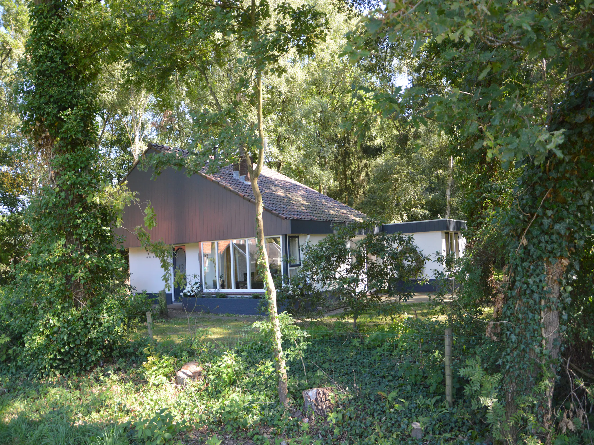 Foto's Vrijstaande villa in Haaksbergen met open haard - Belvilla by Oyo
