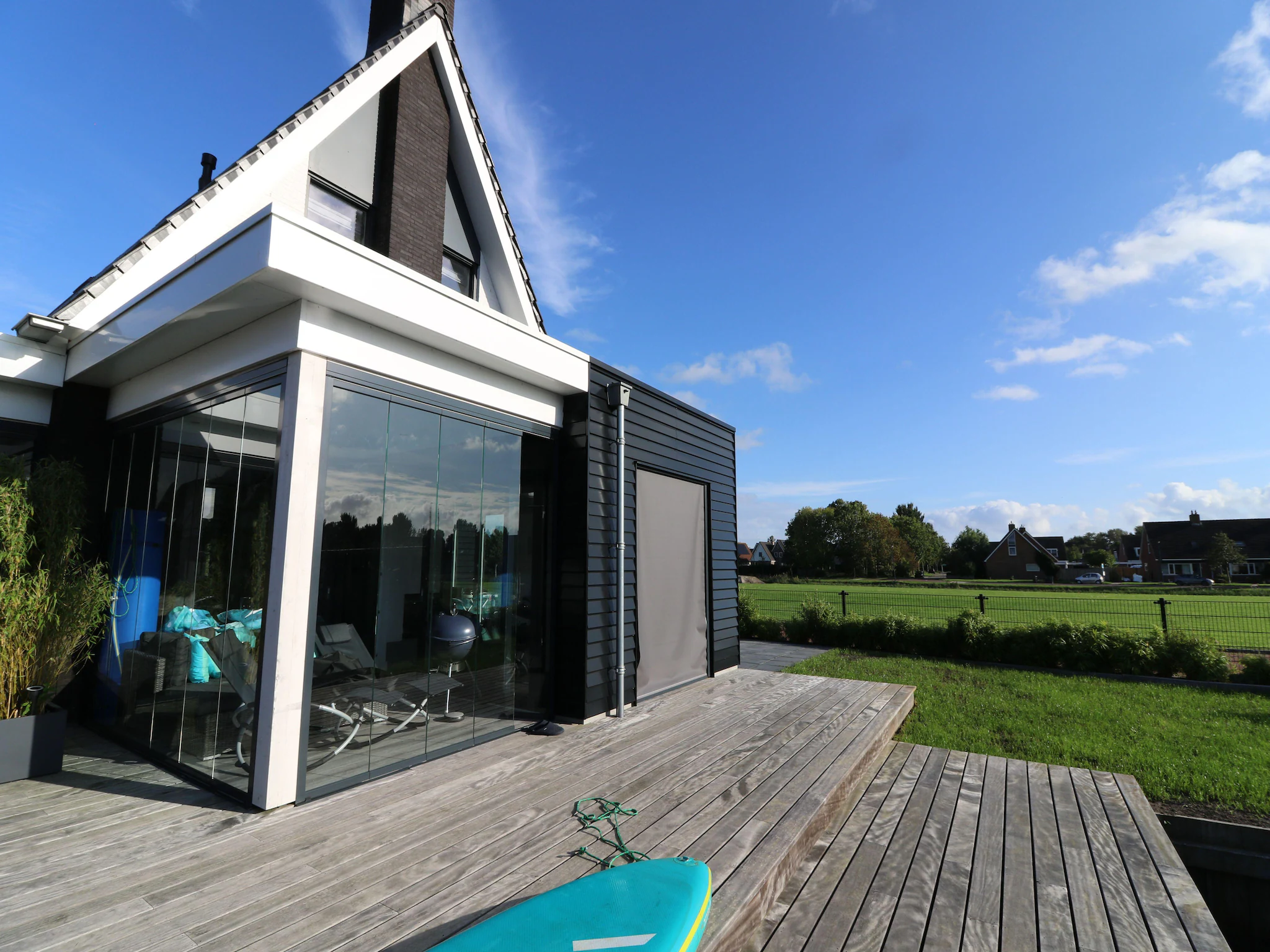 Foto's Rustige villa aan het water in Stavoren - Belvilla by Oyo
