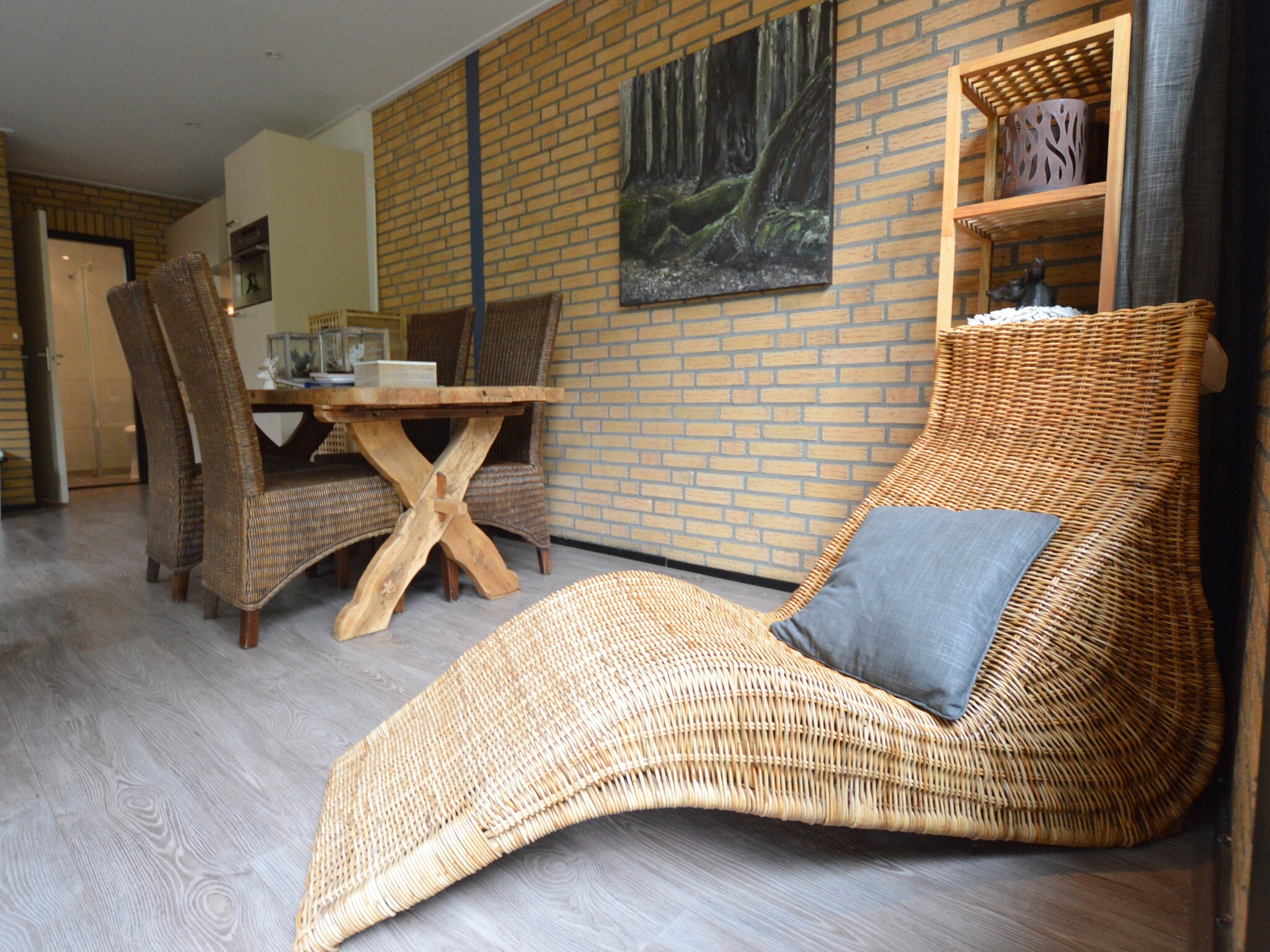 Foto's Leuk vakantiehuis in de natuur op rustig en klein park - Belvilla by Oyo