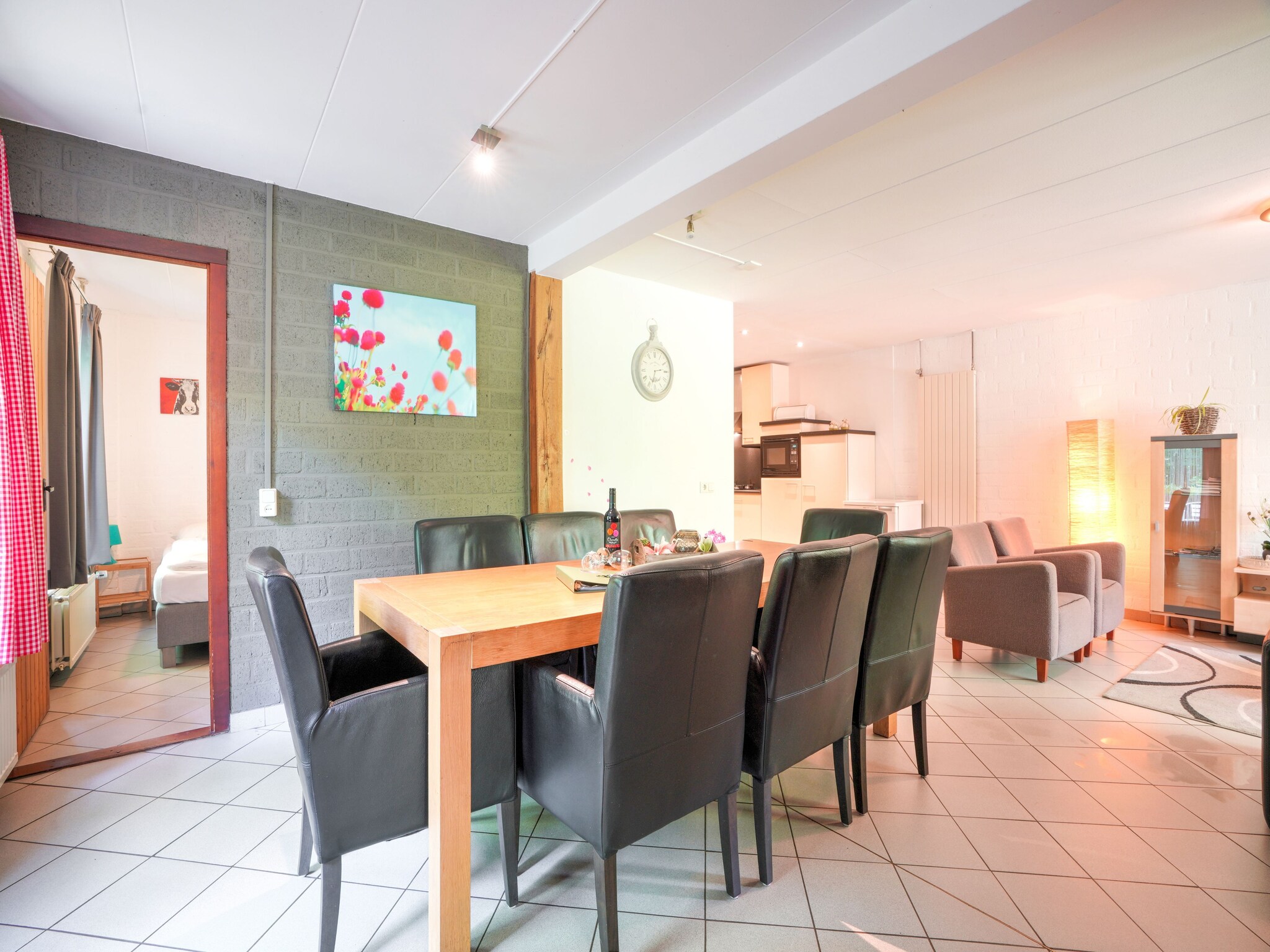 Foto's Leuk vakantiehuis in Ulestraten met een terras - Belvilla by Oyo