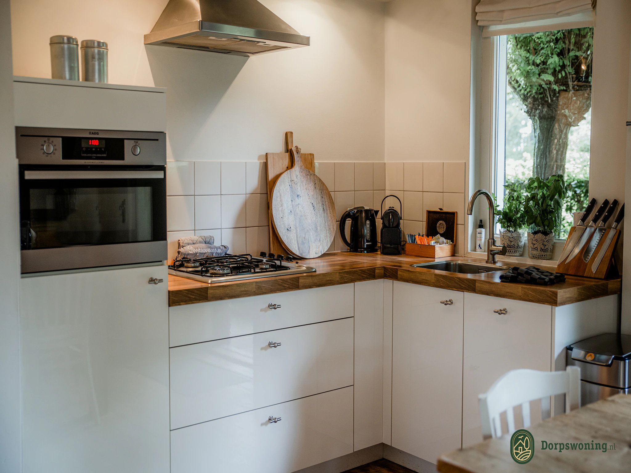 Foto's Mooi vakantiehuis in Leende met overdekt terras - Belvilla by Oyo