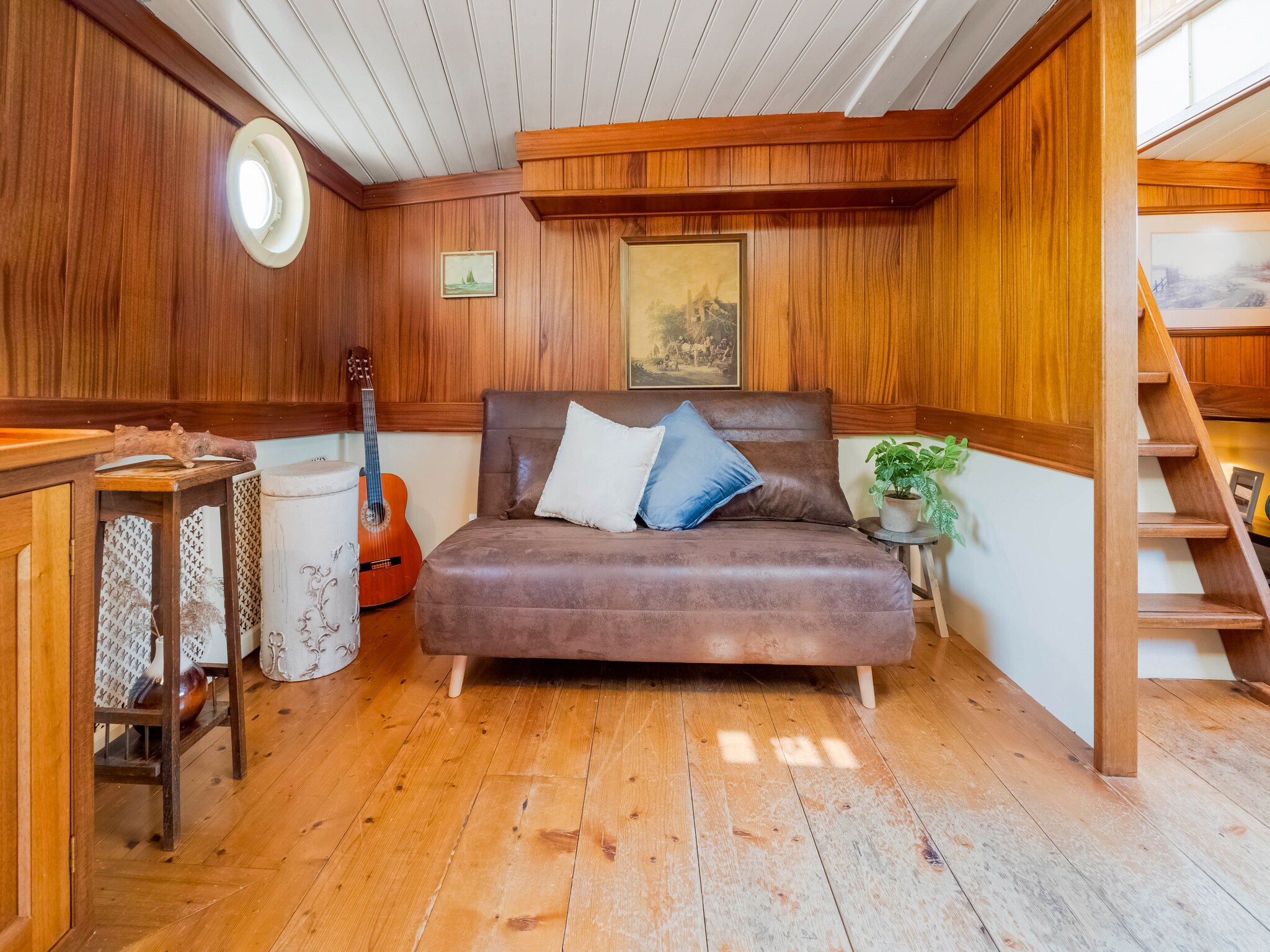 Foto's Luxe boot in Kerkdriel - Belvilla by Oyo