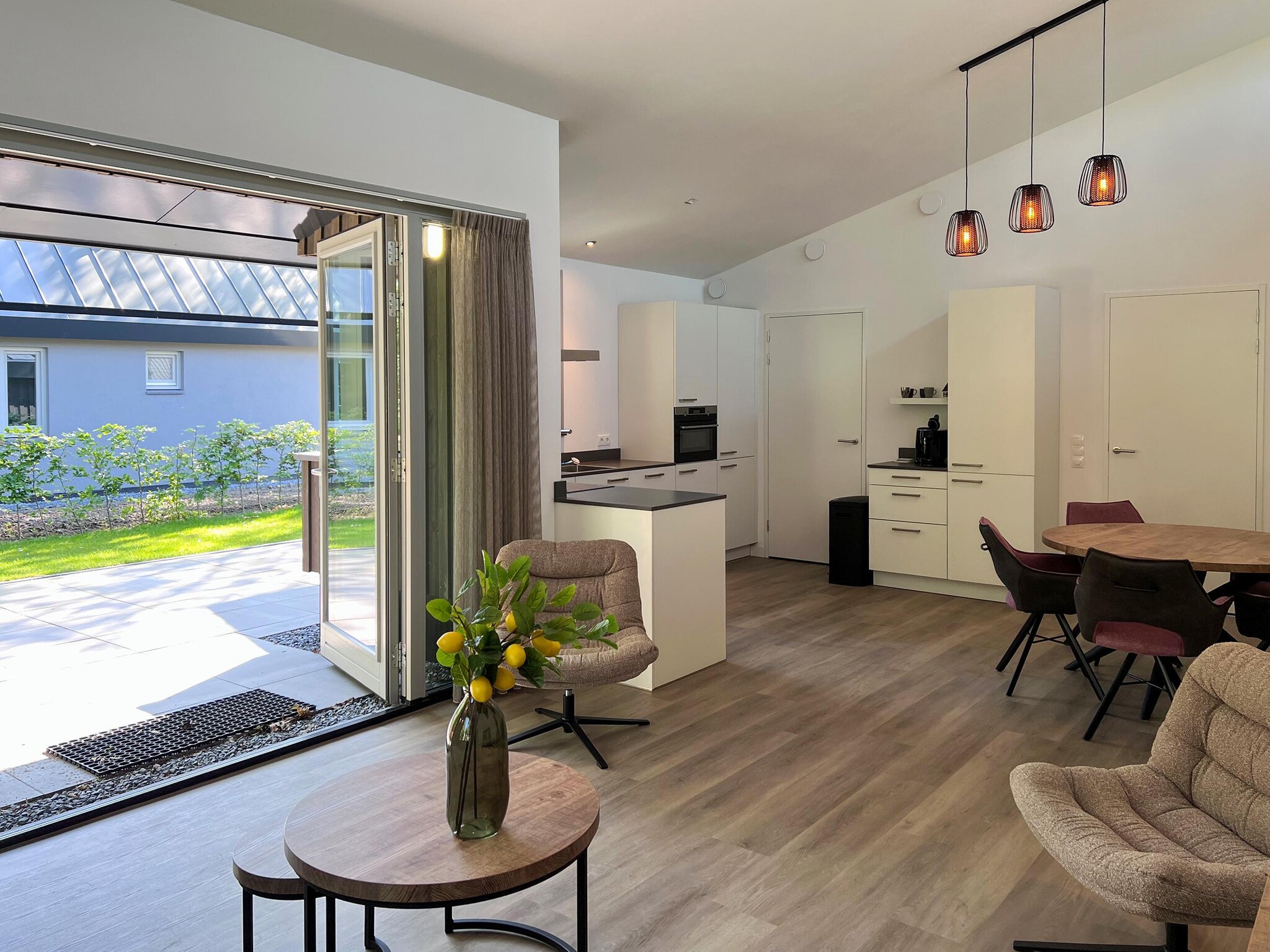 Foto's Moderne villa met terras en tuin te Dirkshorn - Belvilla by Oyo