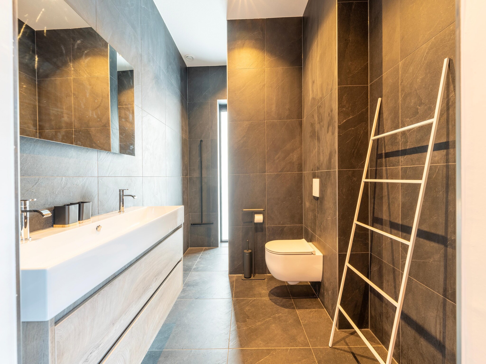 Foto's Luxe watervilla in groene omgeving bij Harderwijk - Belvilla by Oyo