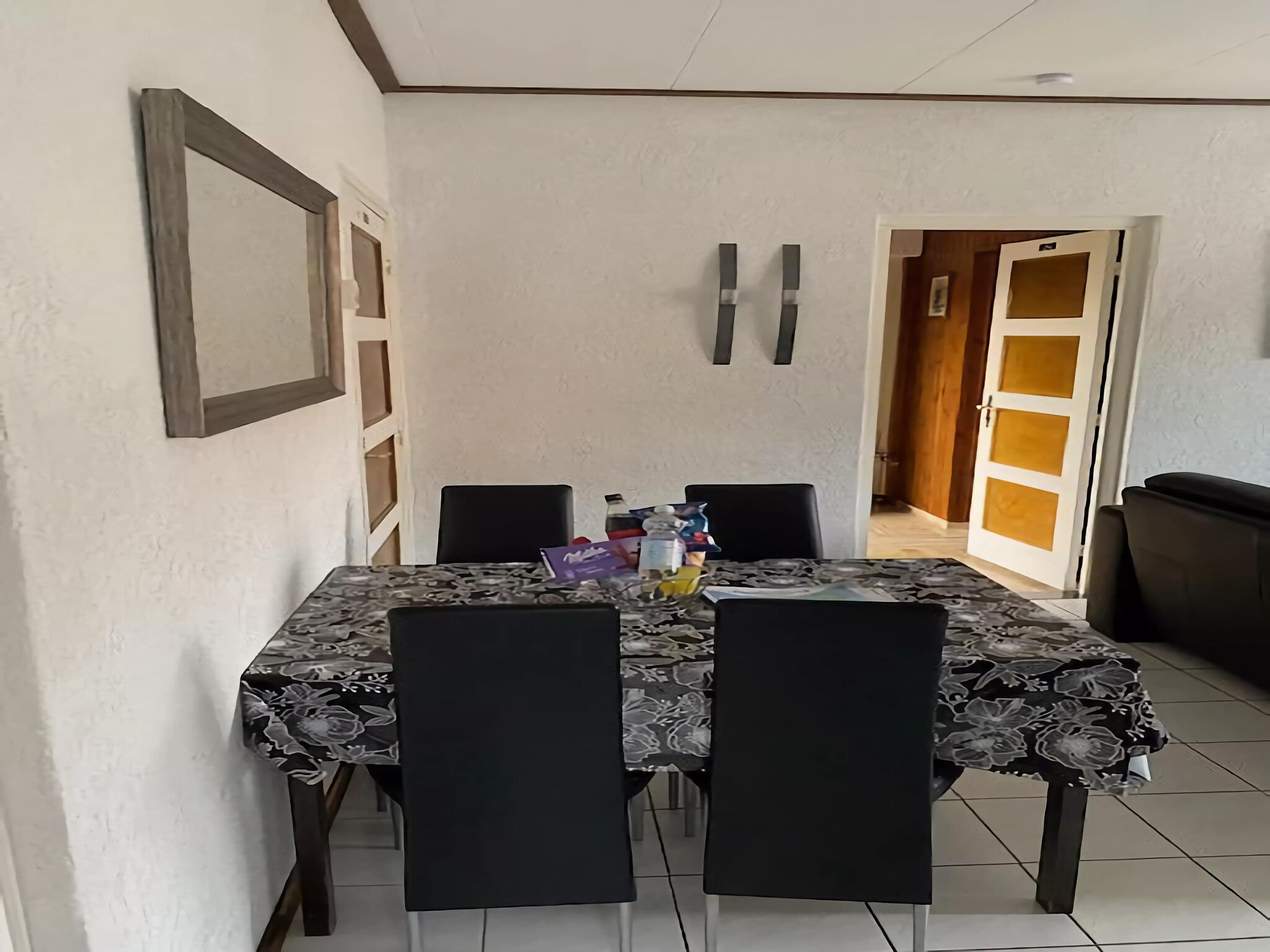 Foto's Authentiek appartement in Margraten met een terras - Belvilla by Oyo