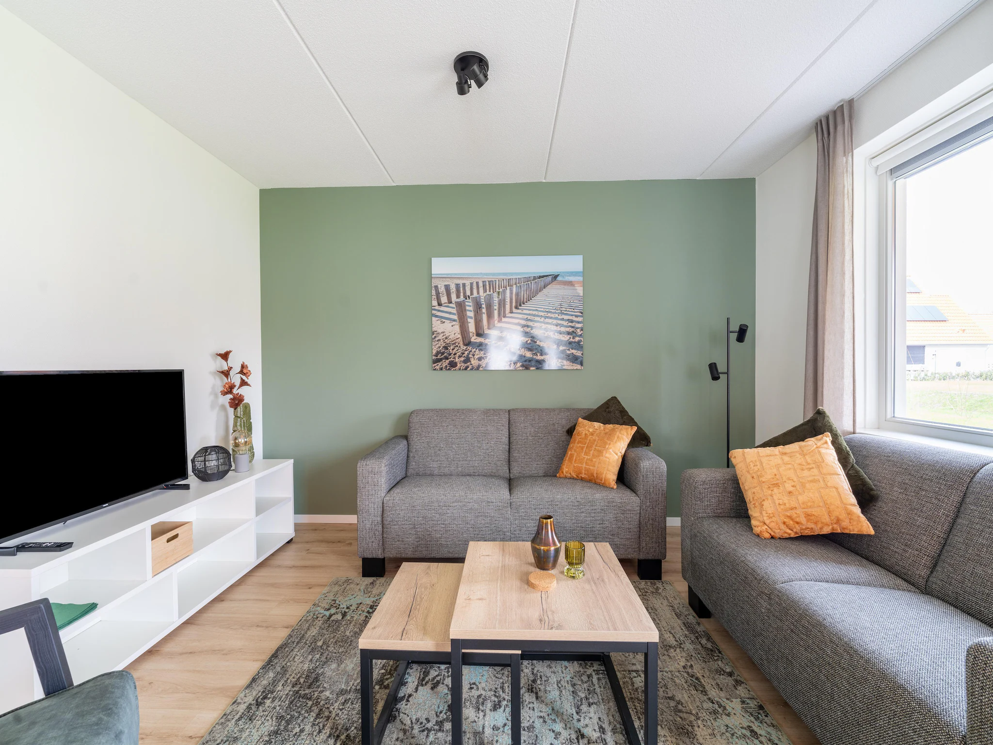 Foto's Luxe woning met tuin en parkeergelegenheid - Belvilla by Oyo