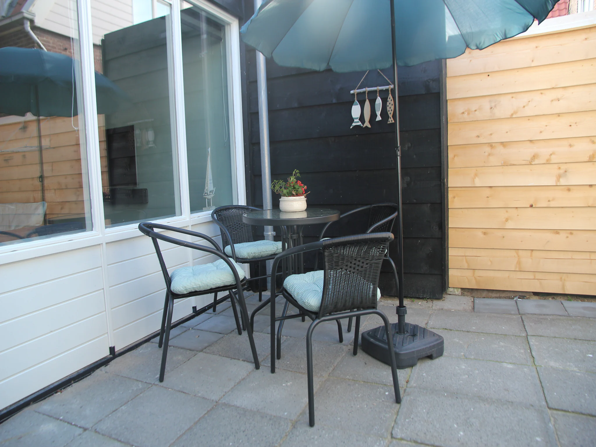 Foto's Modern en compleet gerenoveerd appartement op loopafstand van het strand - Belvilla by Oyo