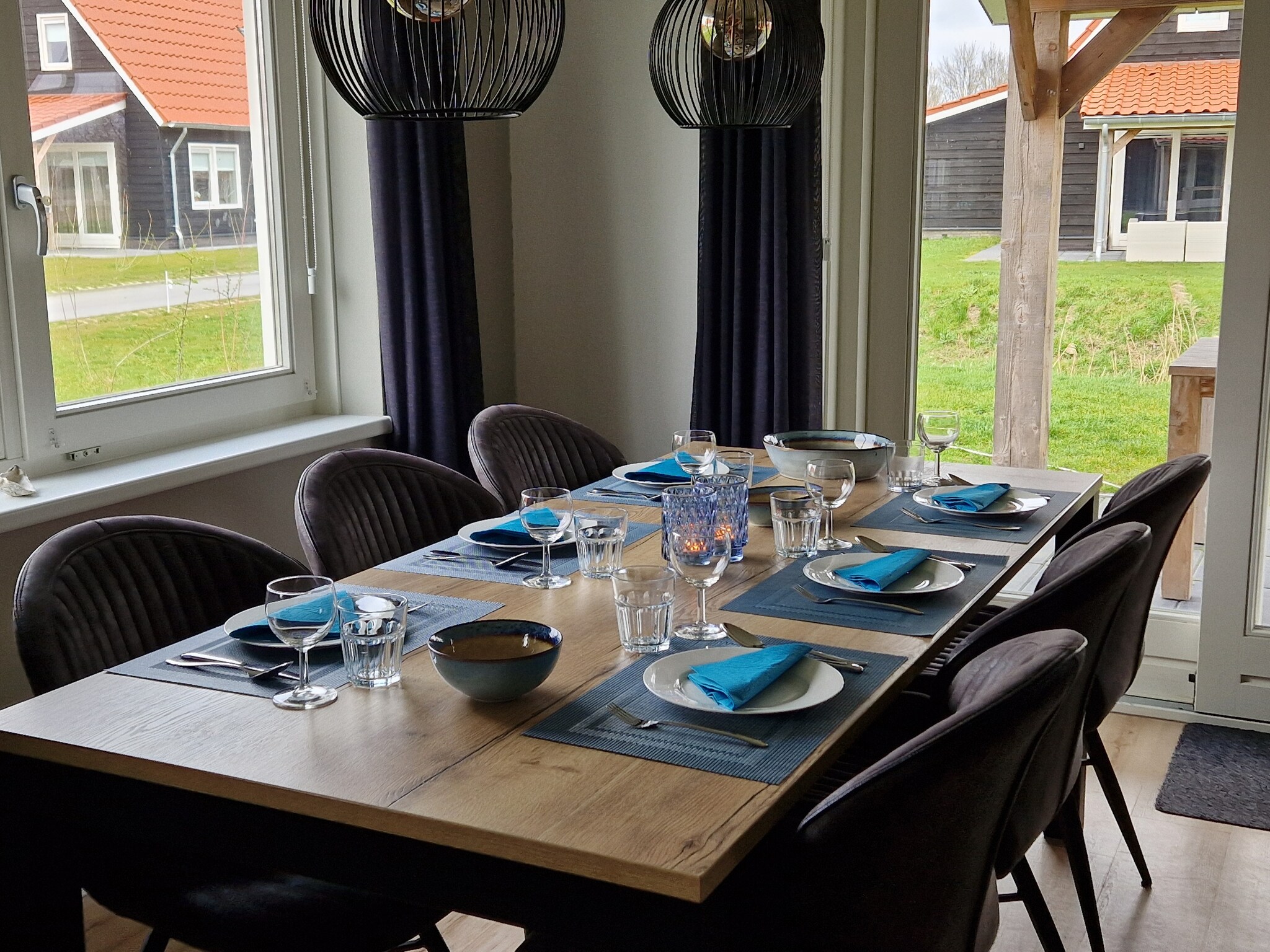 Foto's Modern vakantiehuis in Scherpenisse met overdekt terras - Belvilla by Oyo