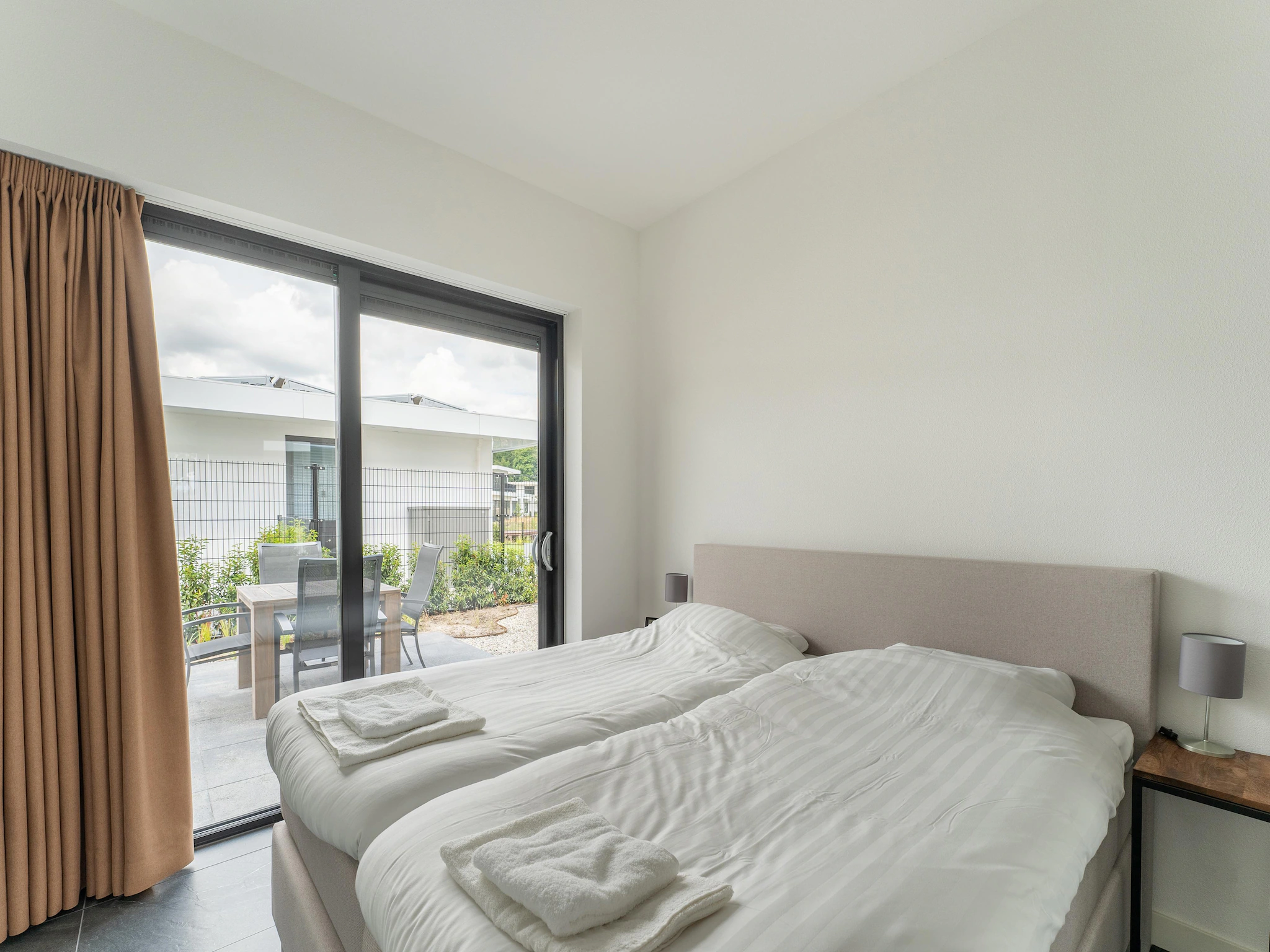 Foto's Luxe villa in Zeewolde met infraroodsauna - Belvilla by Oyo